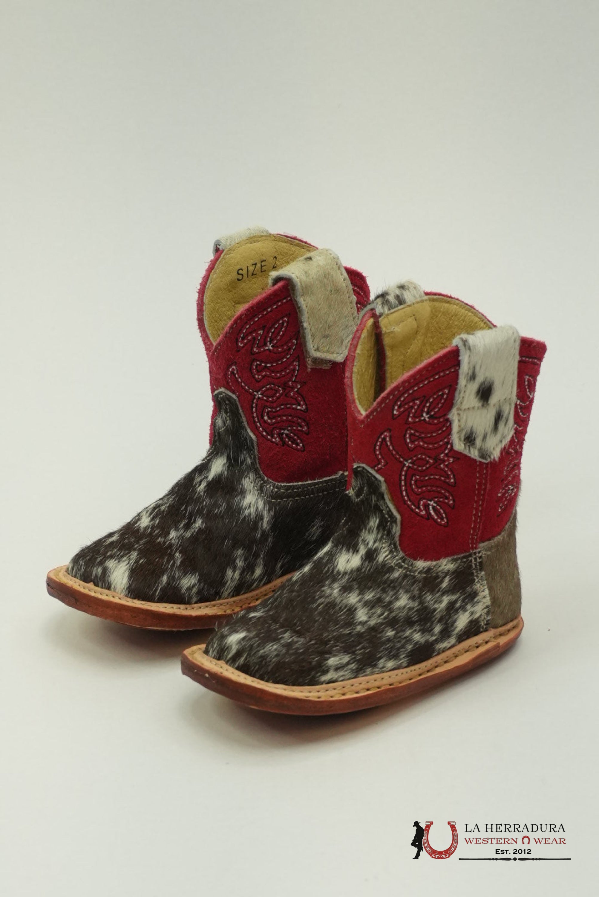 TORO SENTADO PELO MORO INFANTS BOYS NIÑOS