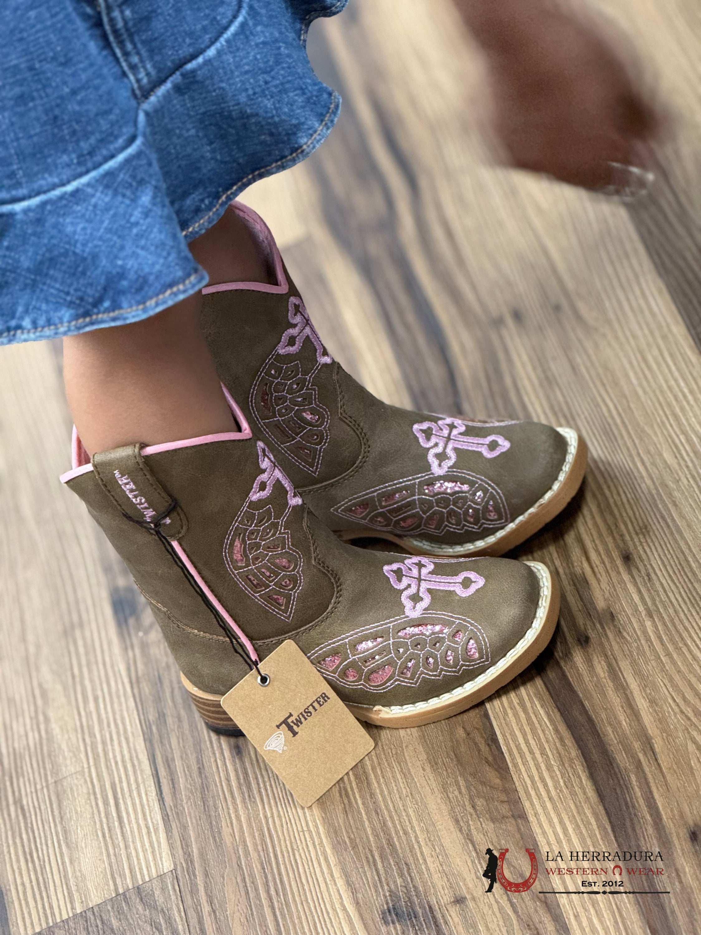 Twisted X Gracie Brown With Pink Print NIÑOS