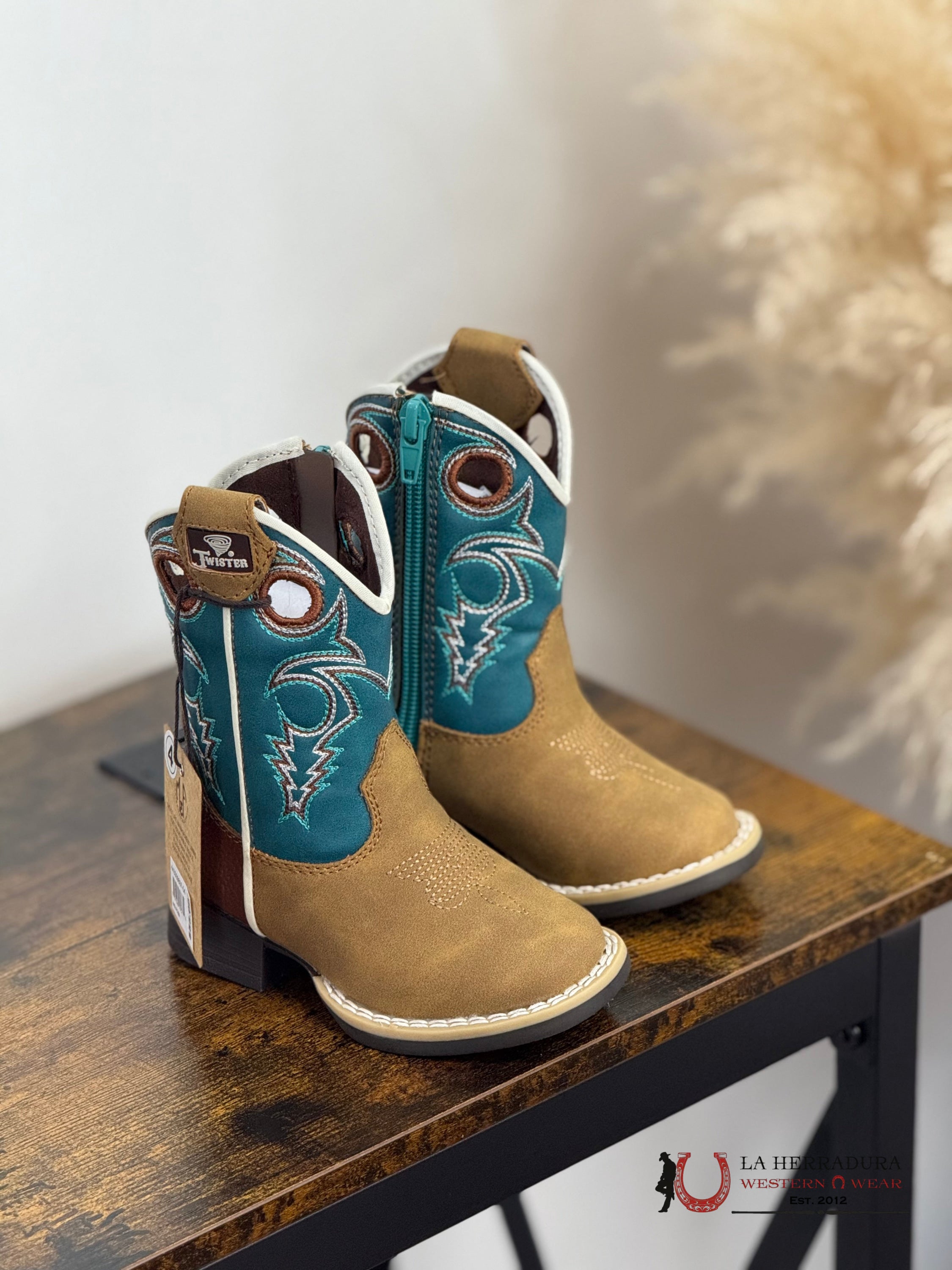 TWISTER KIDS ‘JENSEN’ LIGHT BROWN W/ TURQUOISE TUBE NIÑOS