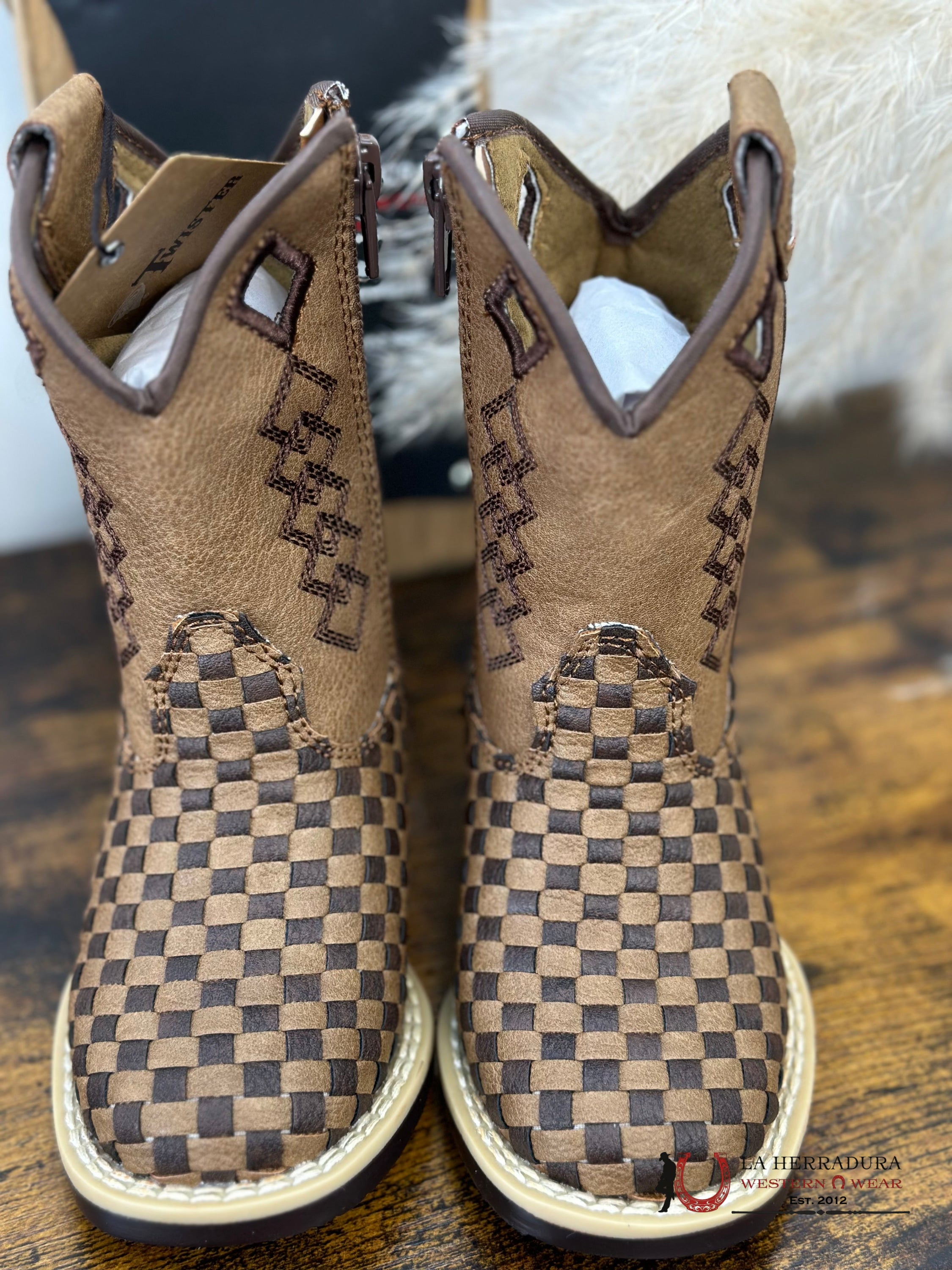 Twister Logan Kids Boot