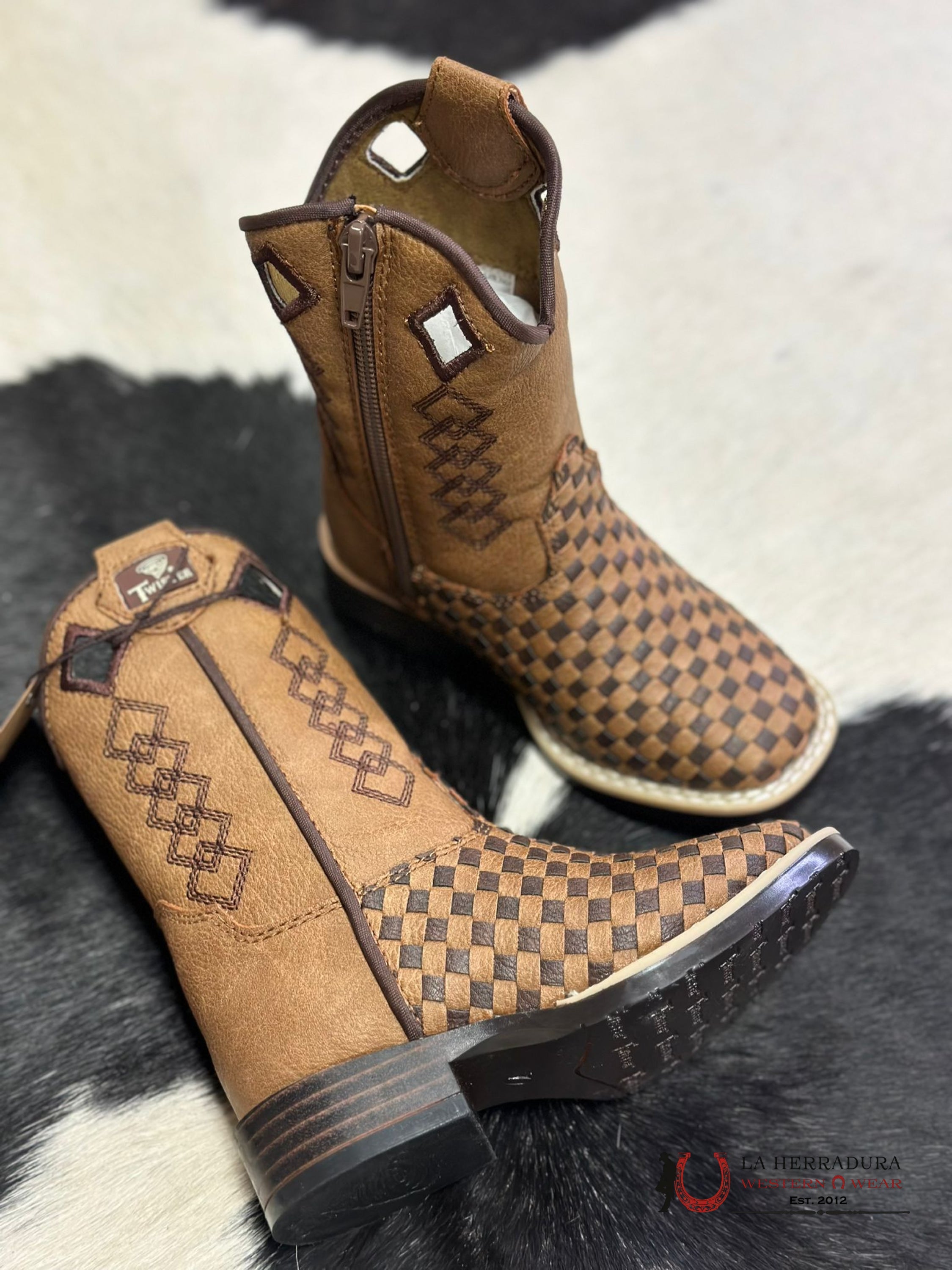 Twister Logan Kids Boot