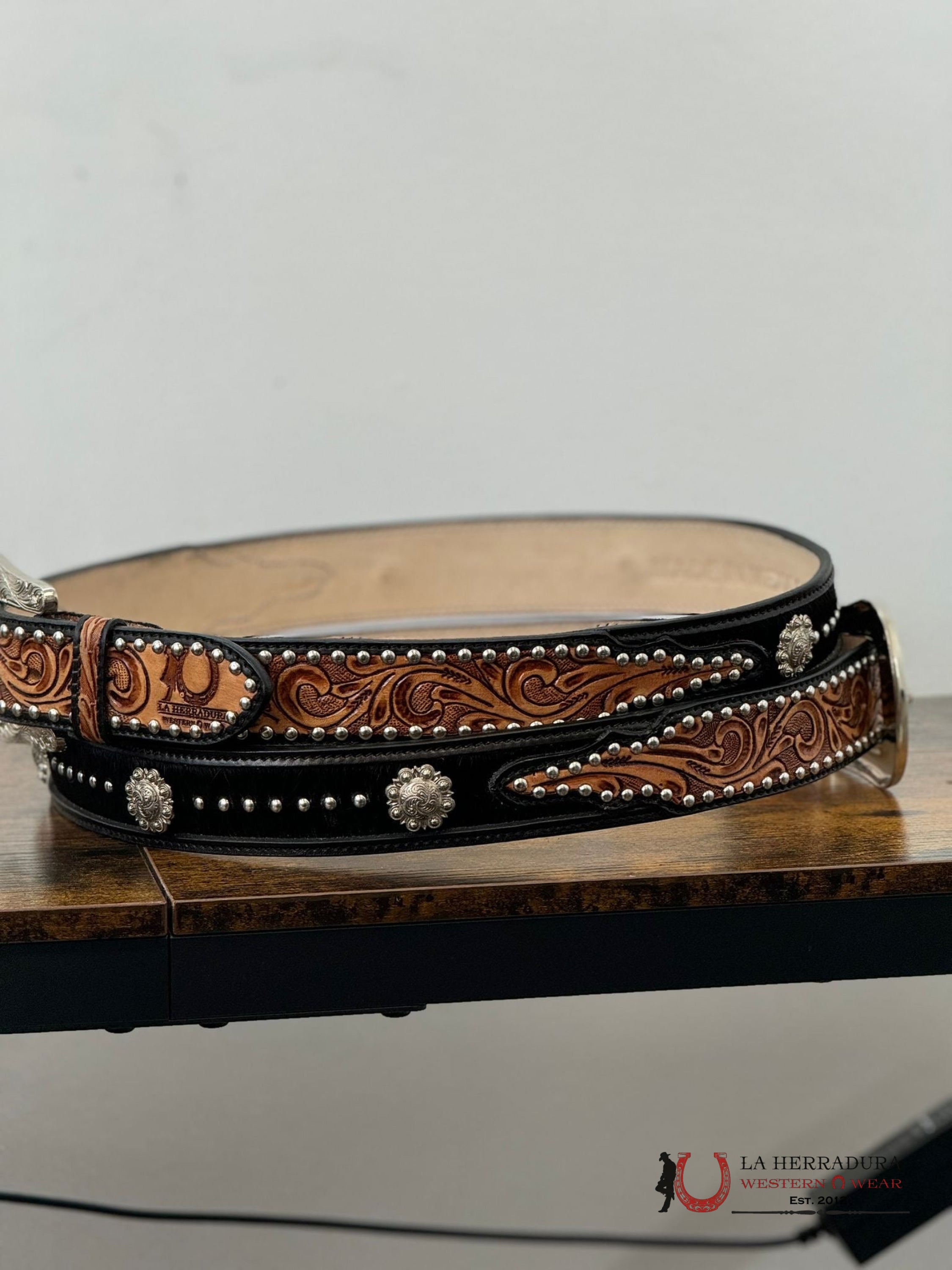 Unisex Handtooled All Black Cowhide Belt Cinturones Mujeres