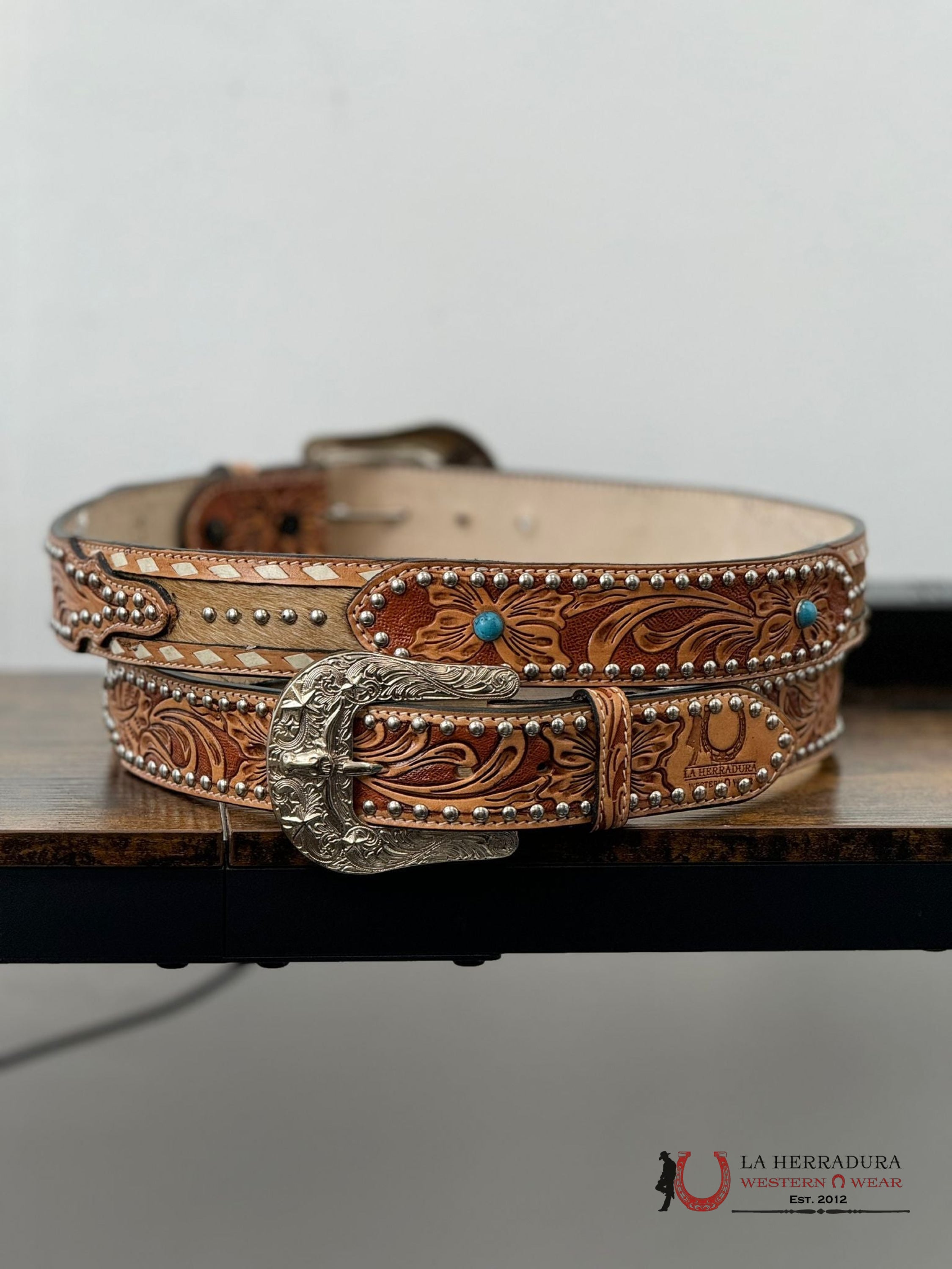 Unisex Handtooled Cowhide Embellish Tan Belt Cinturones Mujeres