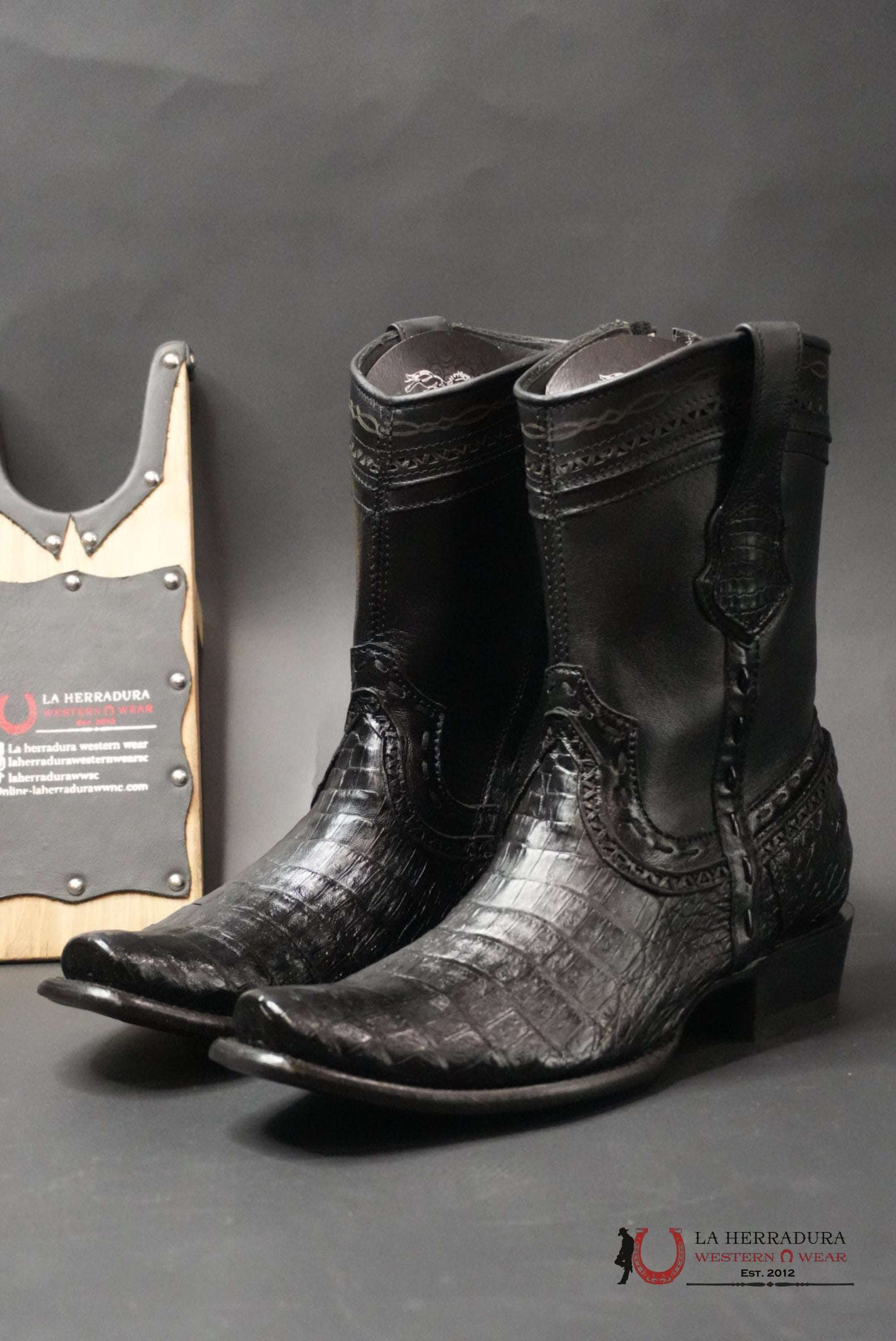 WILD WEST DUBAI BOOT SHORT CAIMAN BELLY BLACK - 205 BOTAS HOMBRES