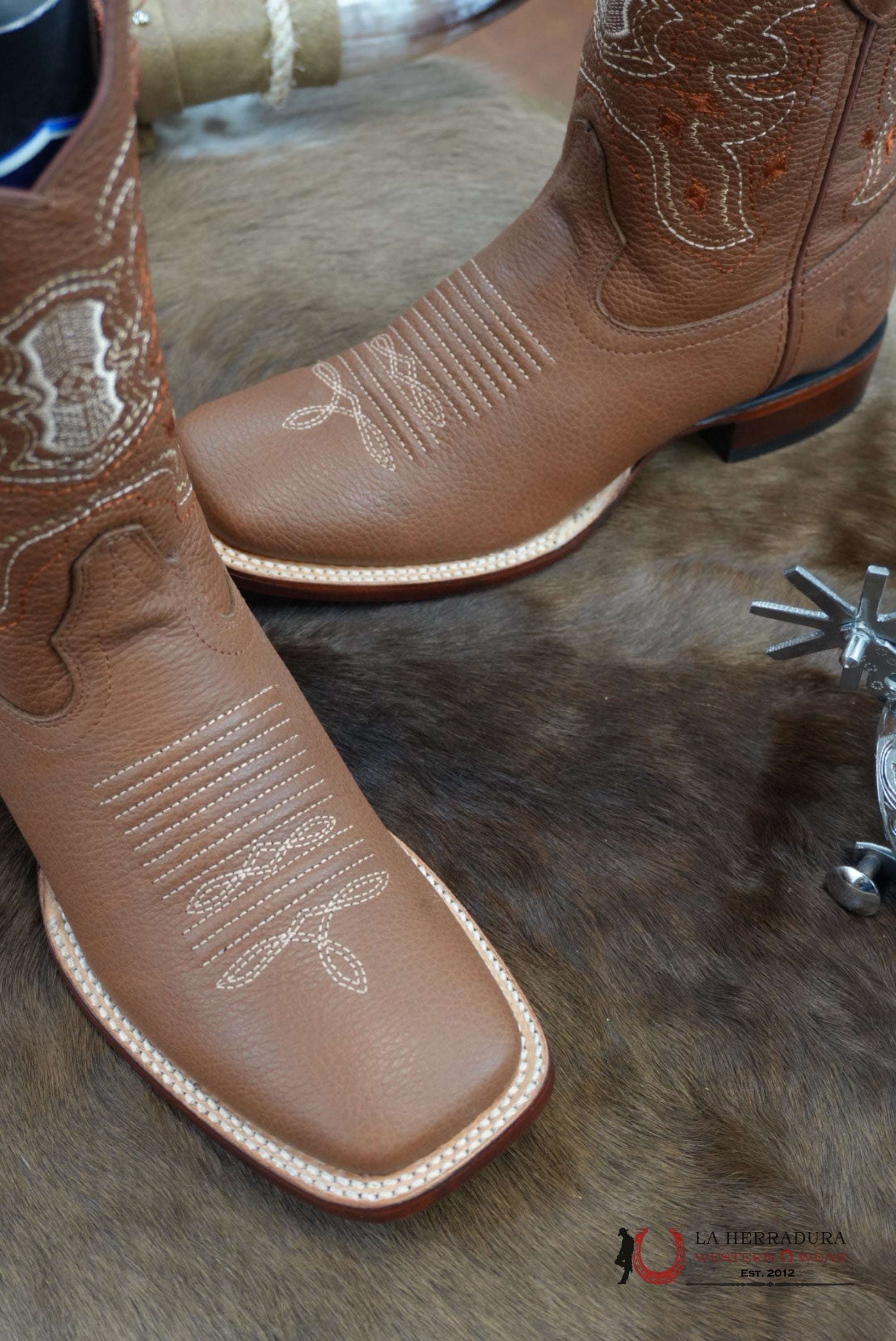 Wild West Grisly Honey Leather Sole Square Toe Boot- 2751 (824) BOTAS HOMBRES