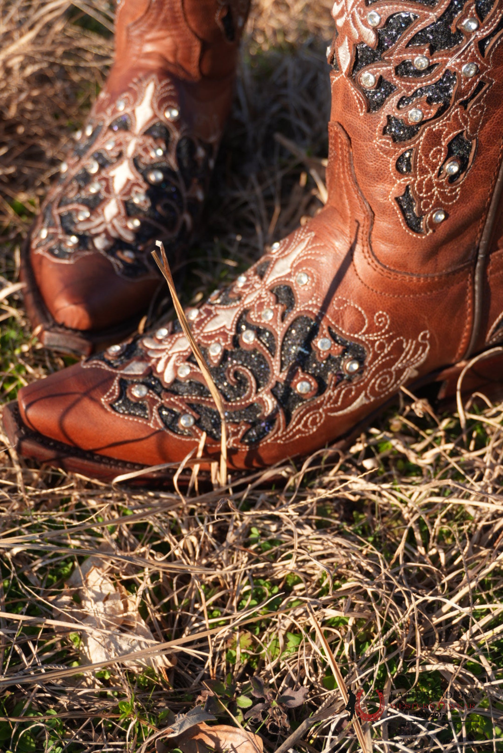 Wildflowers Cater Cognac Snip Toe BOTAS MUJERES