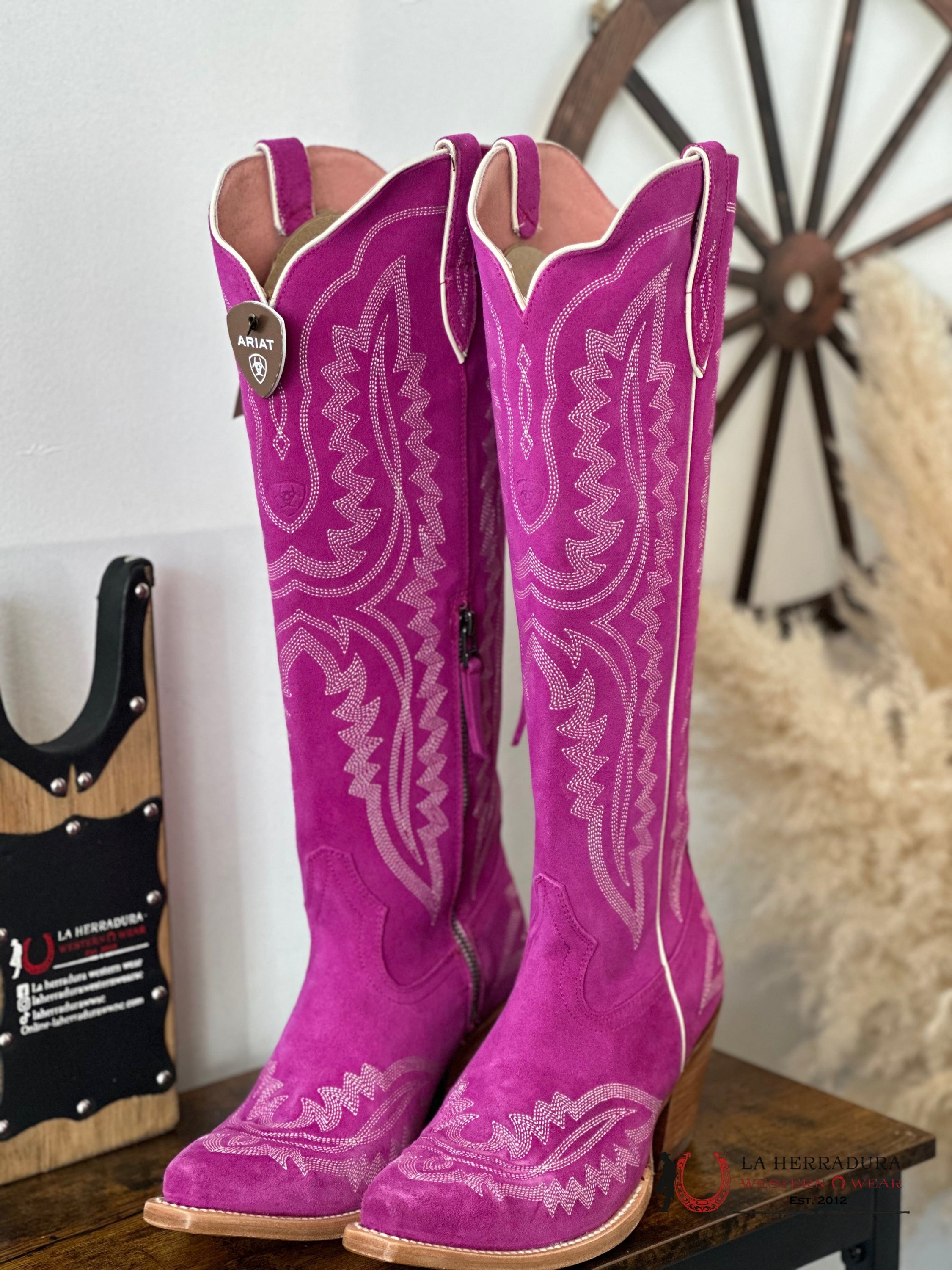 Womans Ariat Casanova Haute Pink Suede Botas Mujeres