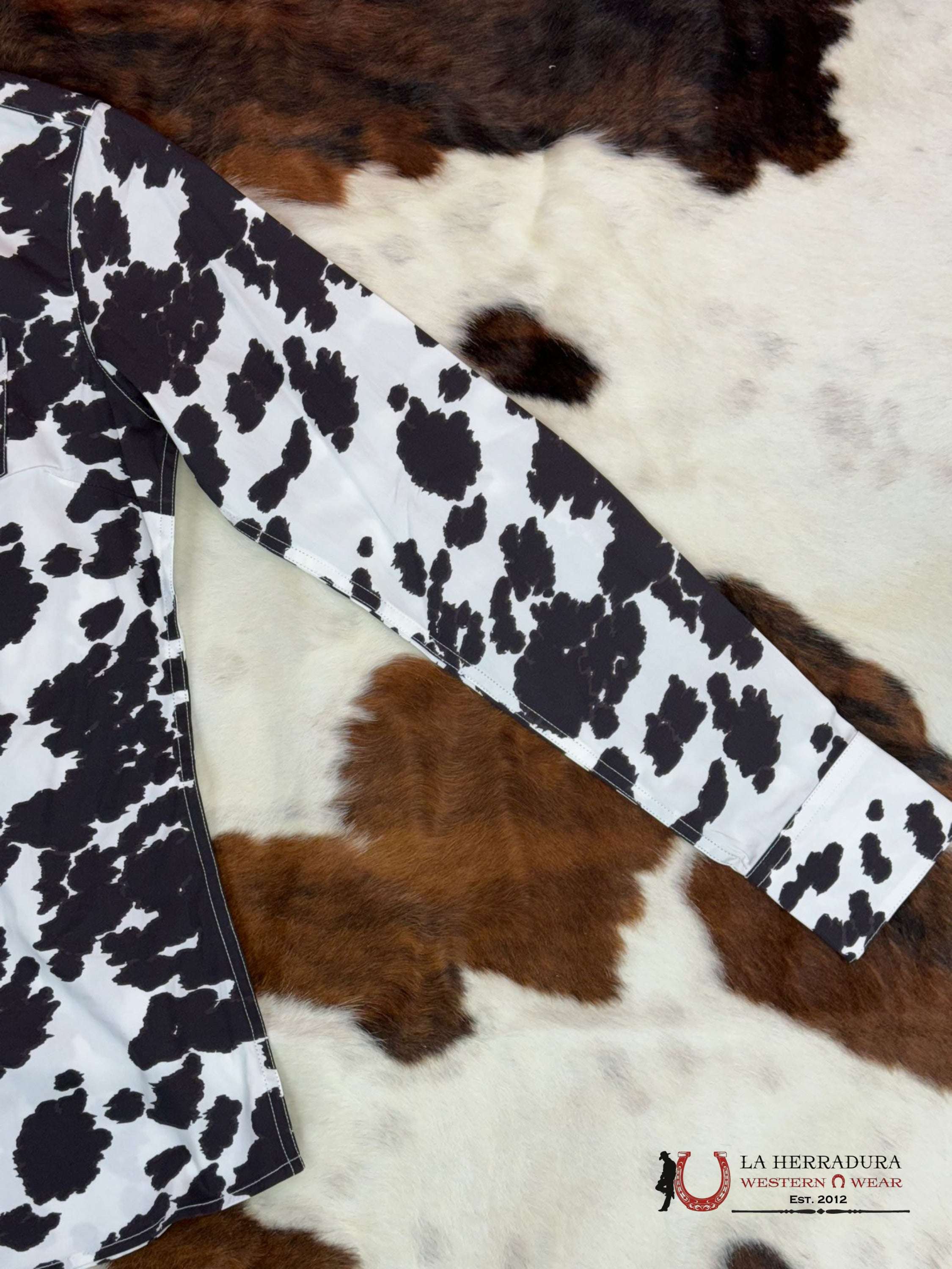 Women Ariat Team Kirby Long Sleeve Cow Print Ropa Mujeres