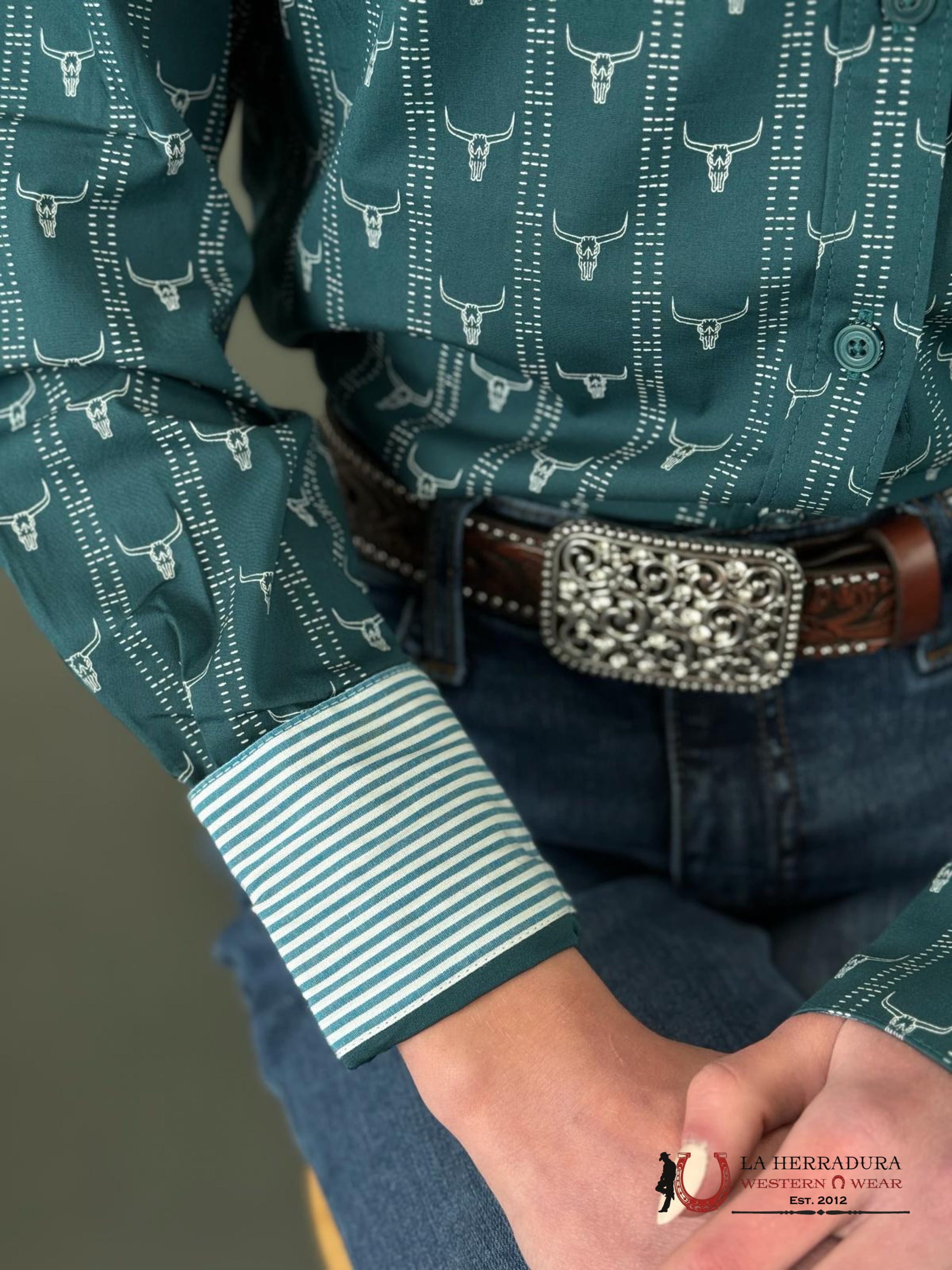 Women Ariat Kirby Steerhead Print Long Sleeve Shirt Ropa Mujeres