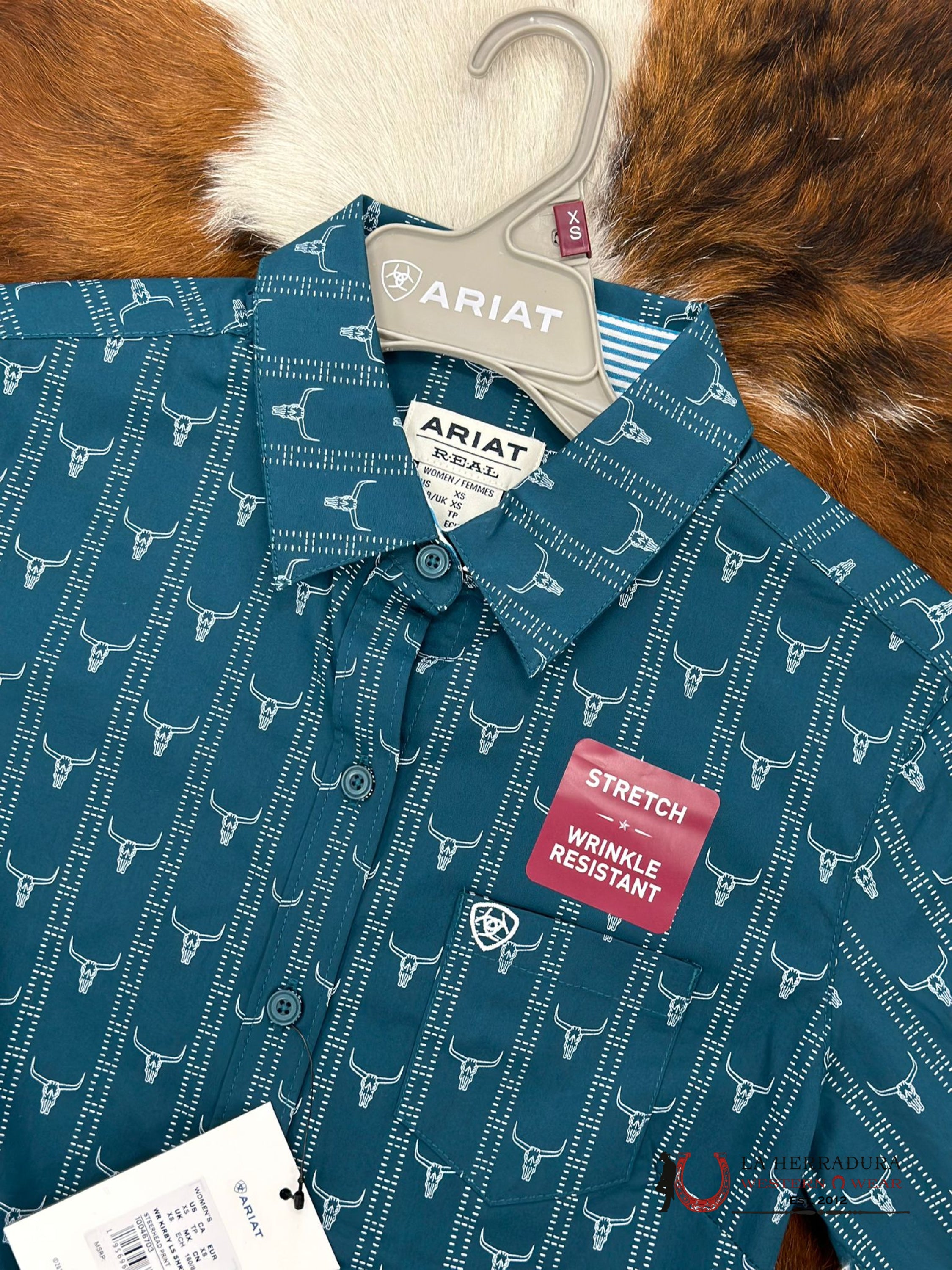 Women Ariat Kirby Steerhead Print Long Sleeve Shirt Ropa Mujeres