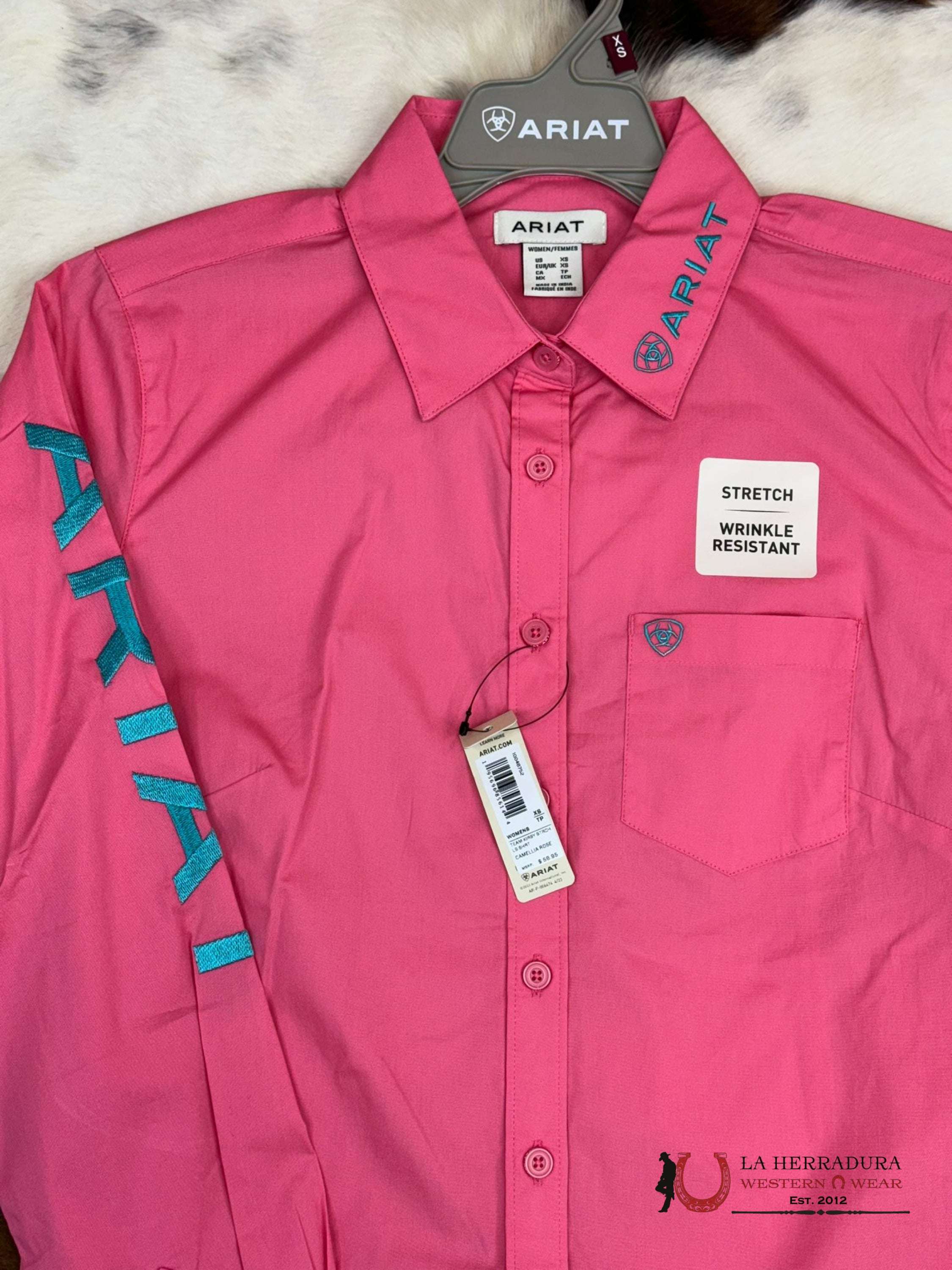 Women Ariat Team Kirby Long Sleeve Camellia Rose Ropa Mujeres