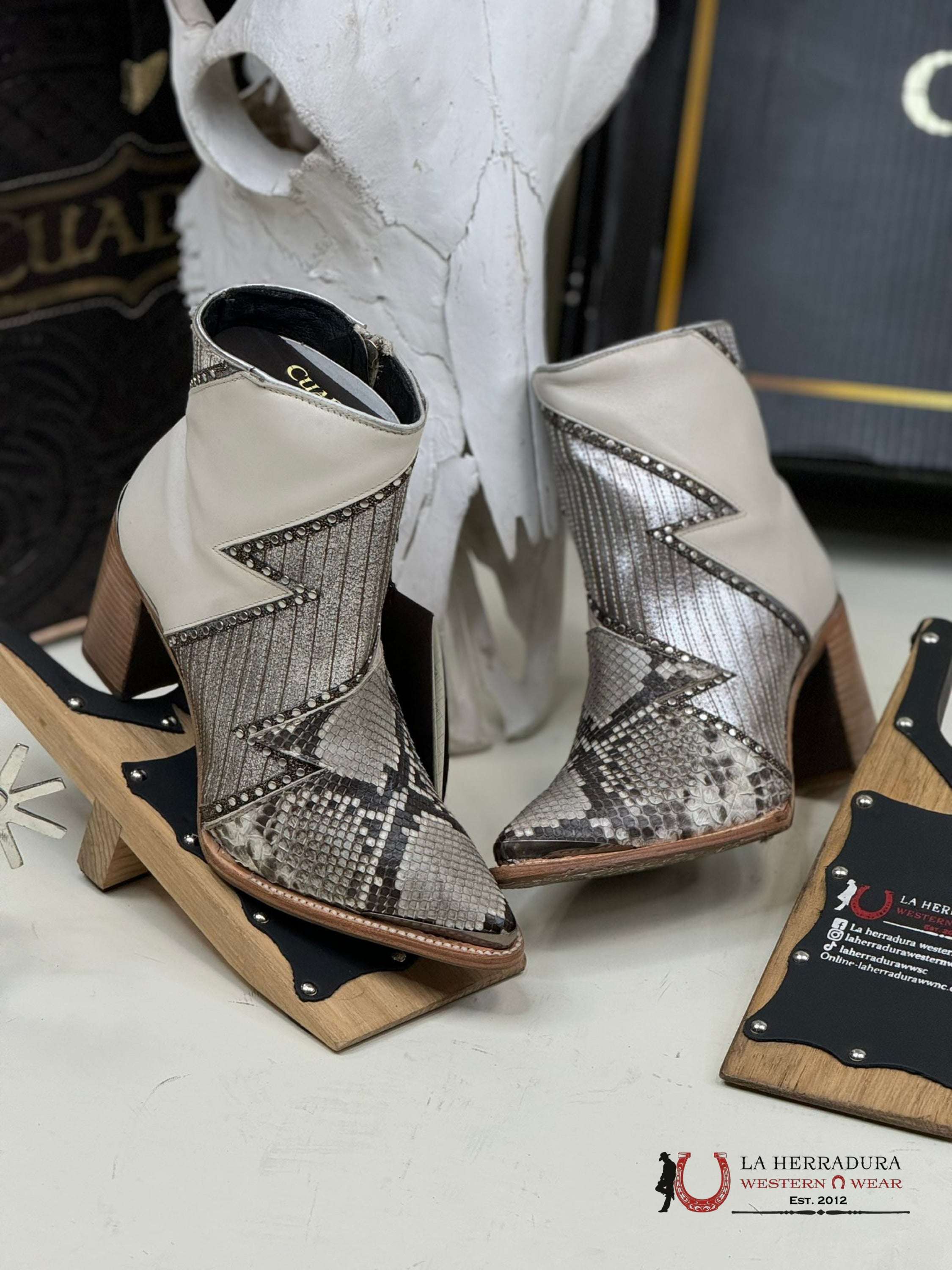 Women Cuadra Short Boot Python Belly Grecas Beige Zipper & Studs Pointed Toe Botas Mujeres