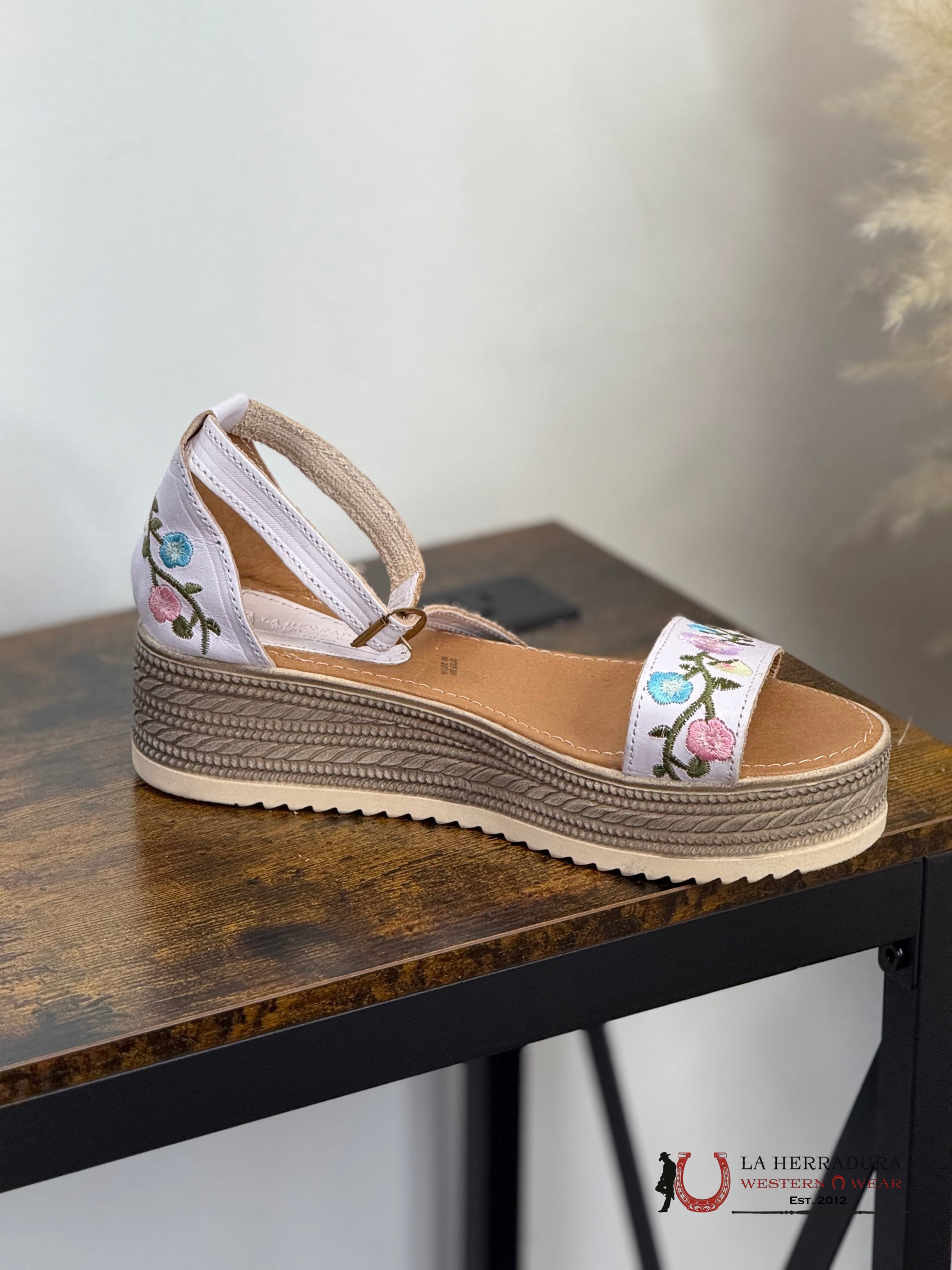 WOMEN HUARACHE 02 PARÁIS BORDADO SUELA DANY BLANCO BOTAS MUJERES