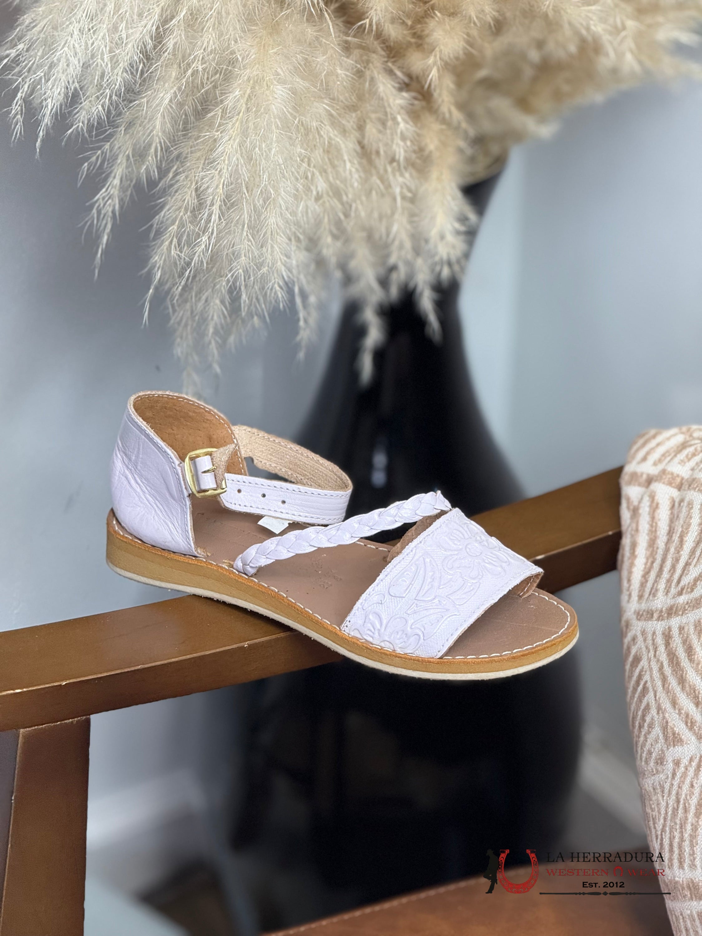 WOMEN HUARACHE CAMILA TROQUELADO BLANCO BOTAS MUJERES