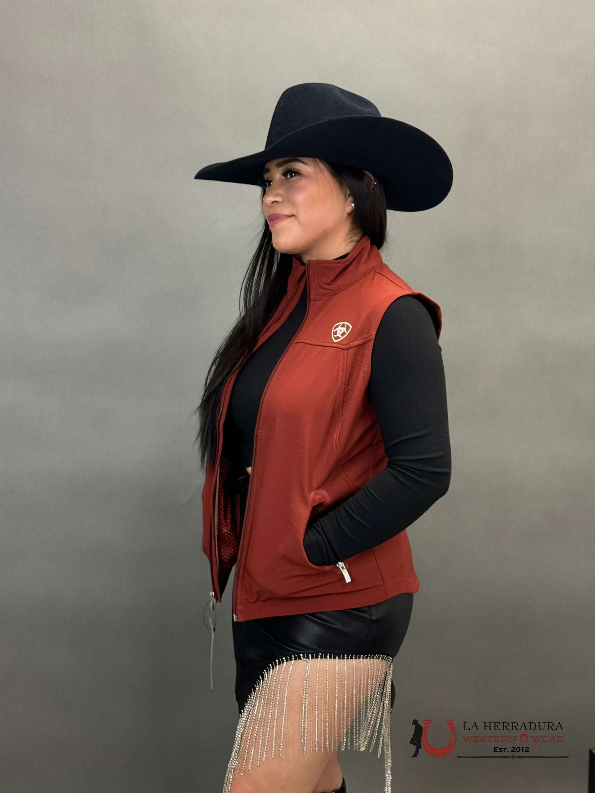 Women’s Ariat New Team Softshell Vest Fired Brick Ropa Mujeres
