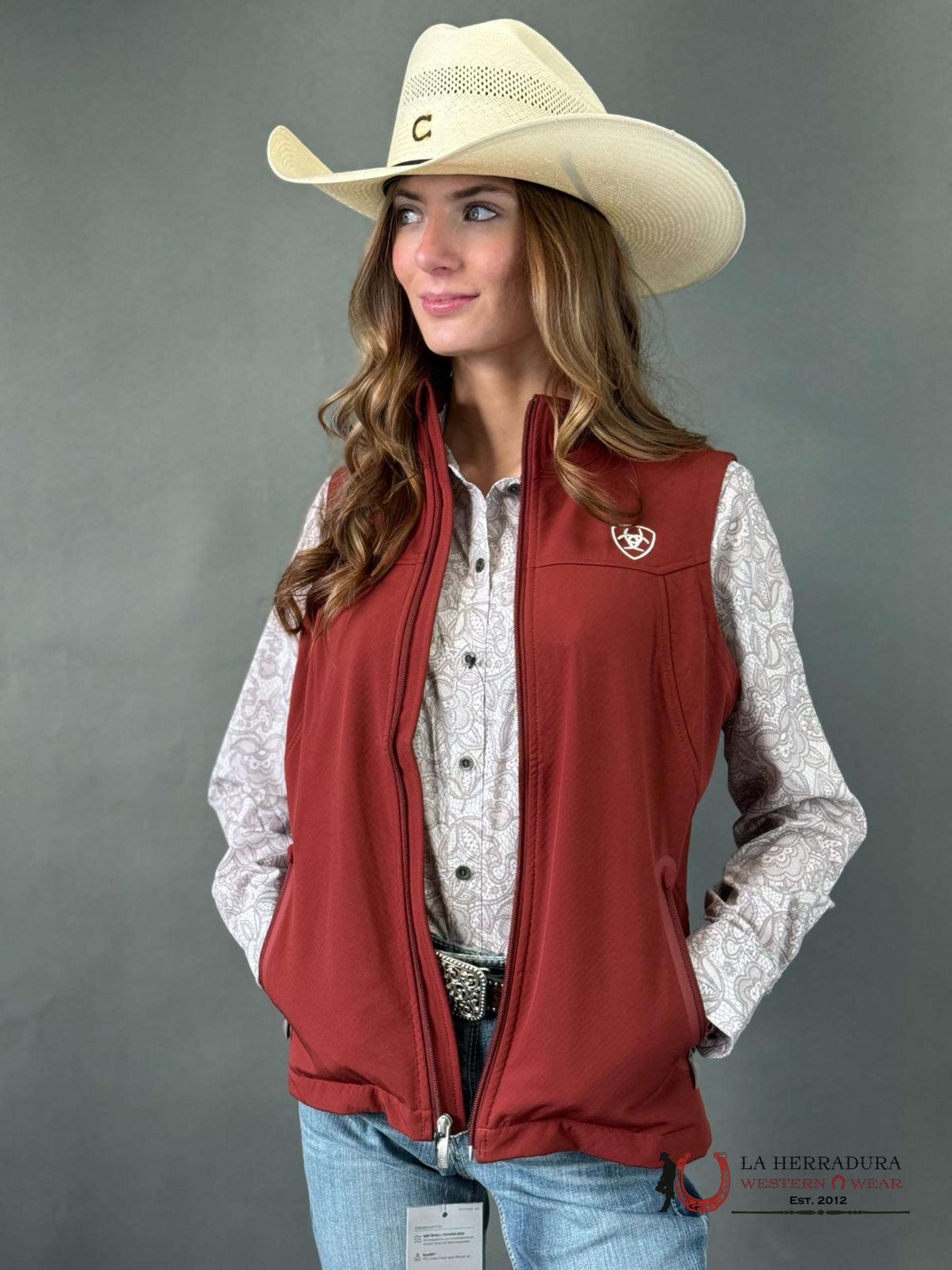 Women’s Ariat New Team Softshell Vest Fired Brick Ropa Mujeres