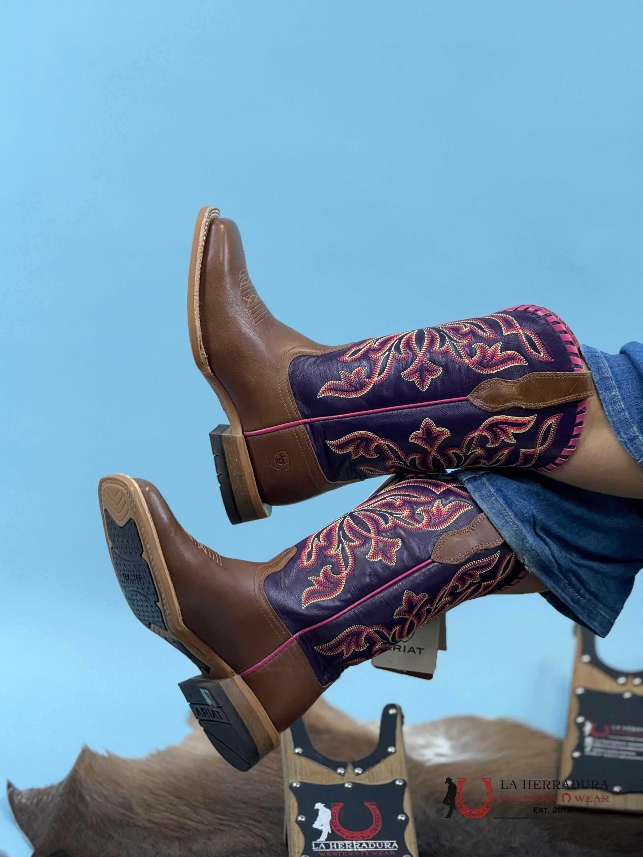 Womens Ariat Showdown Dark Tan Vino Square Toe Boots Botas Mujeres