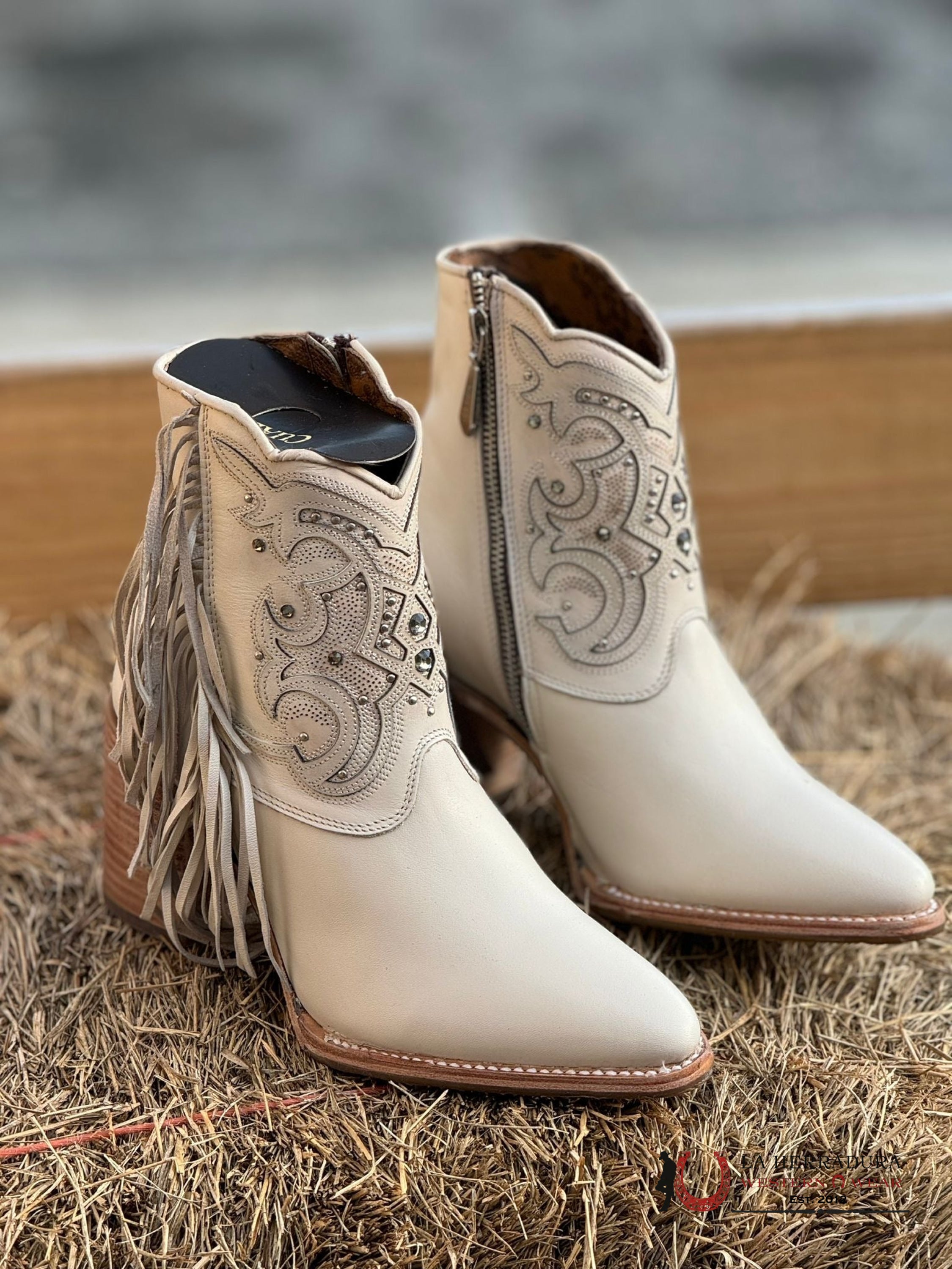 Womens Cuadra Botín Mikonos Late White Overlay & Studs Fringe Pointed Toe Botas Mujeres