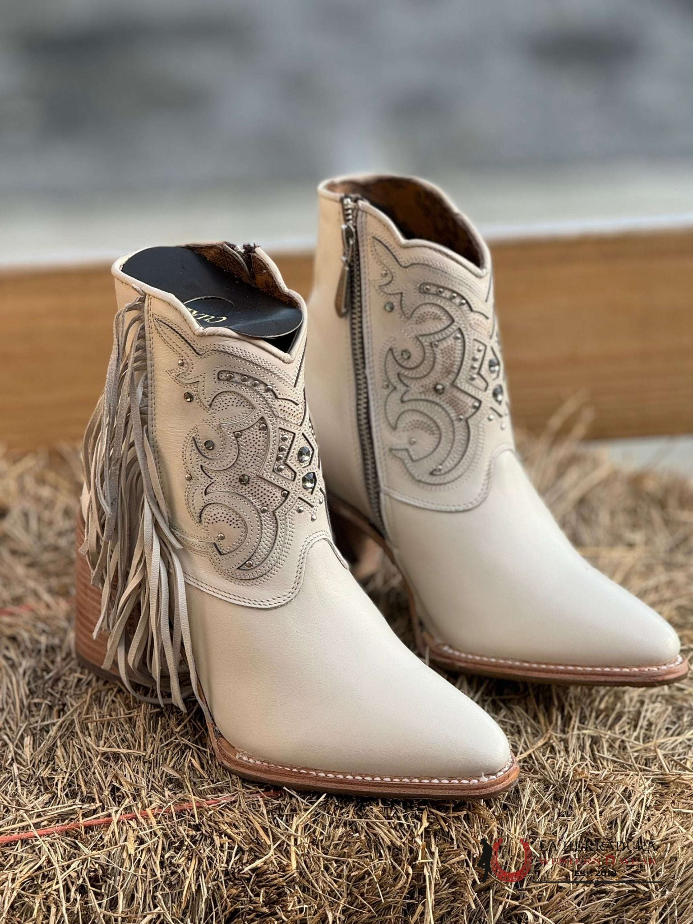 Womens Cuadra Botín Mikonos Late White Overlay & Studs Fringe Pointed Toe Botas Mujeres