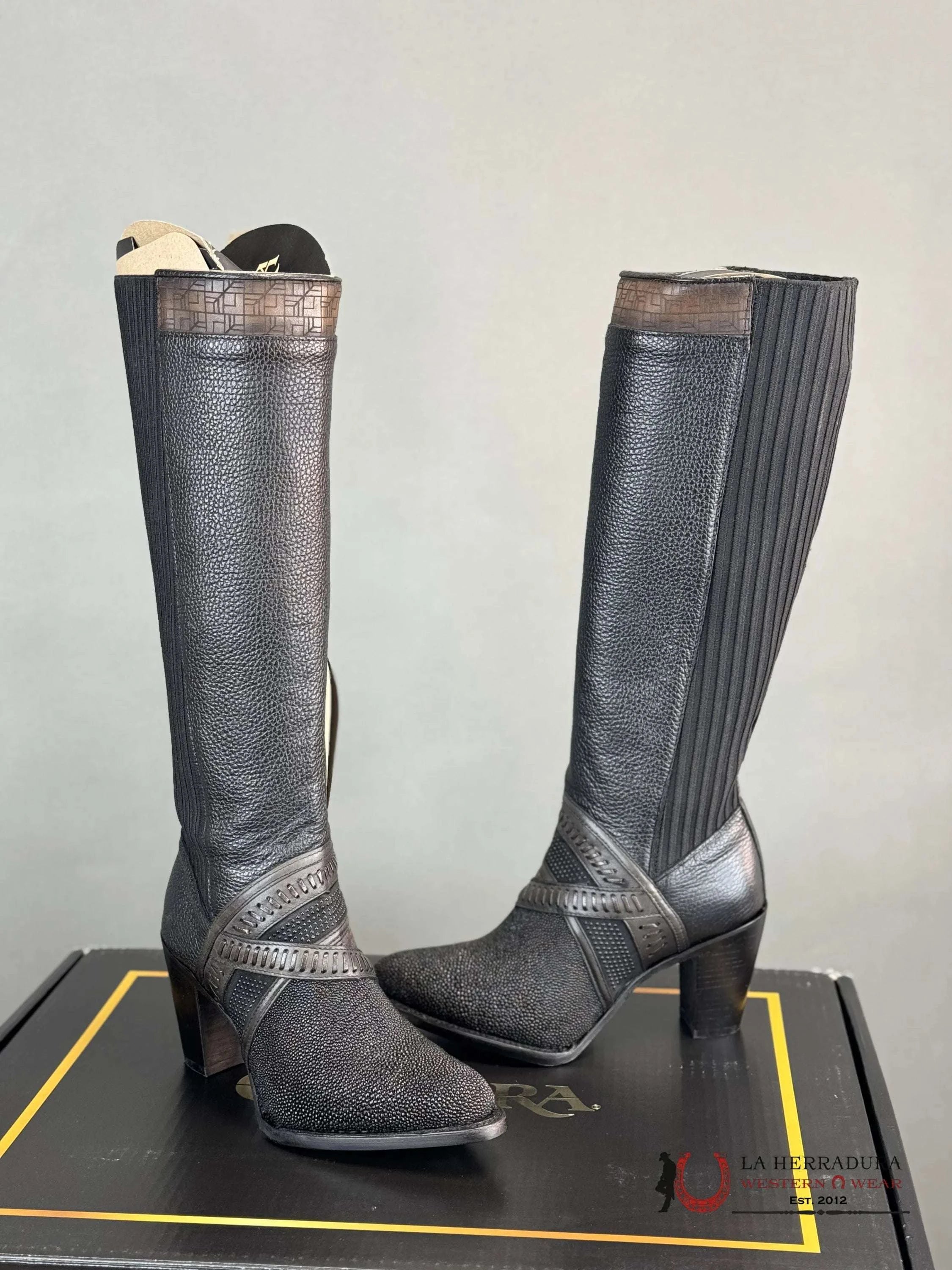 Womens Cuadra Mantarraya Negra Tall Boot Botas Mujeres