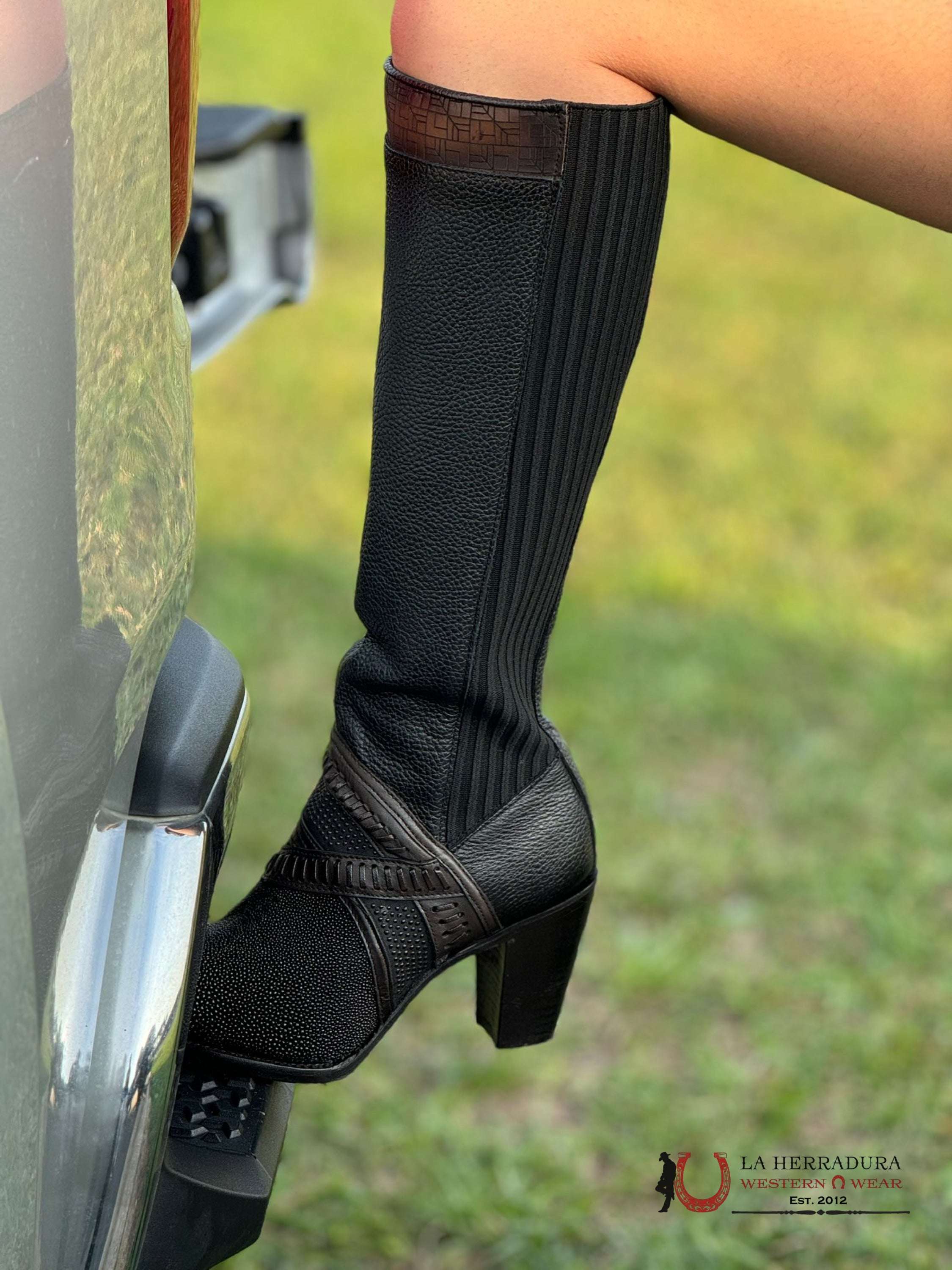Womens Cuadra Mantarraya Negra Tall Boot Botas Mujeres
