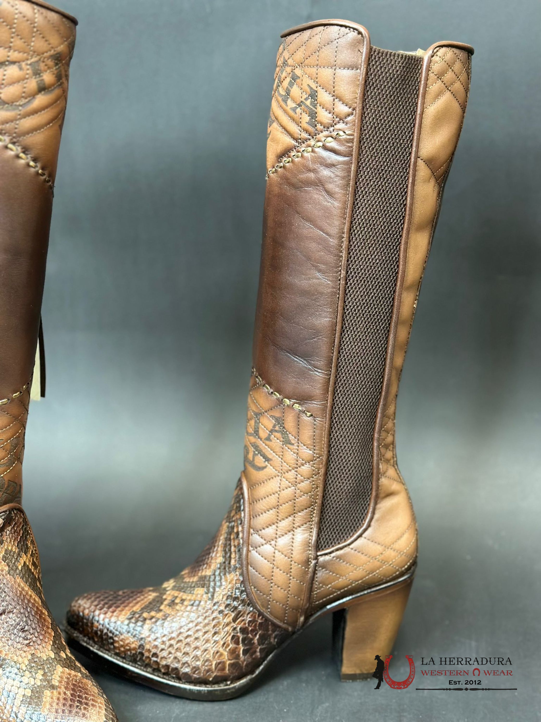 Womens Cuadra Piton Castaño Vidreado Tall Boot Botas Mujeres