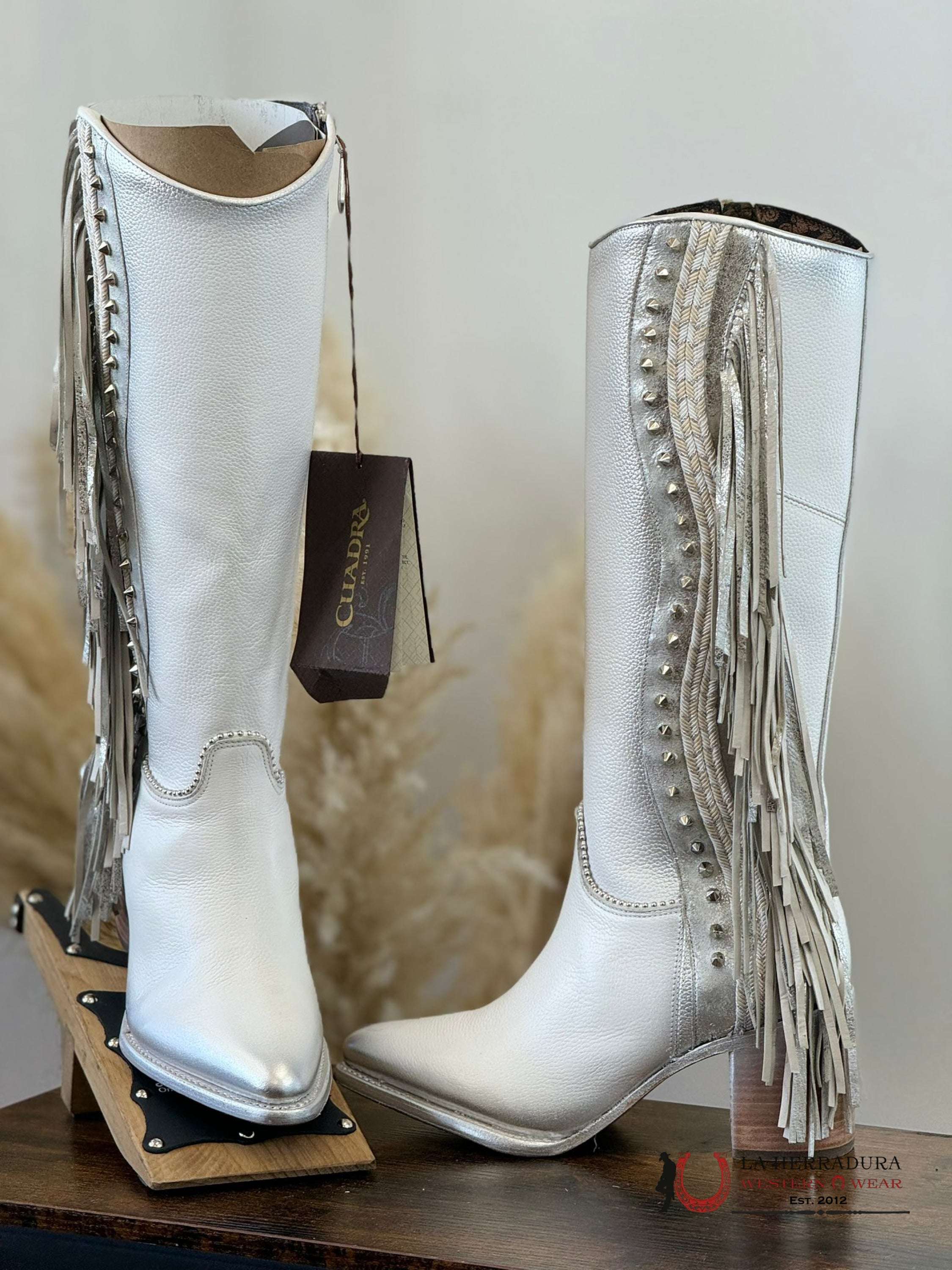 Womens Cuadra Res Cordova White Zipper & Studs Fringe Point Toe Tall Boot Botas Mujeres