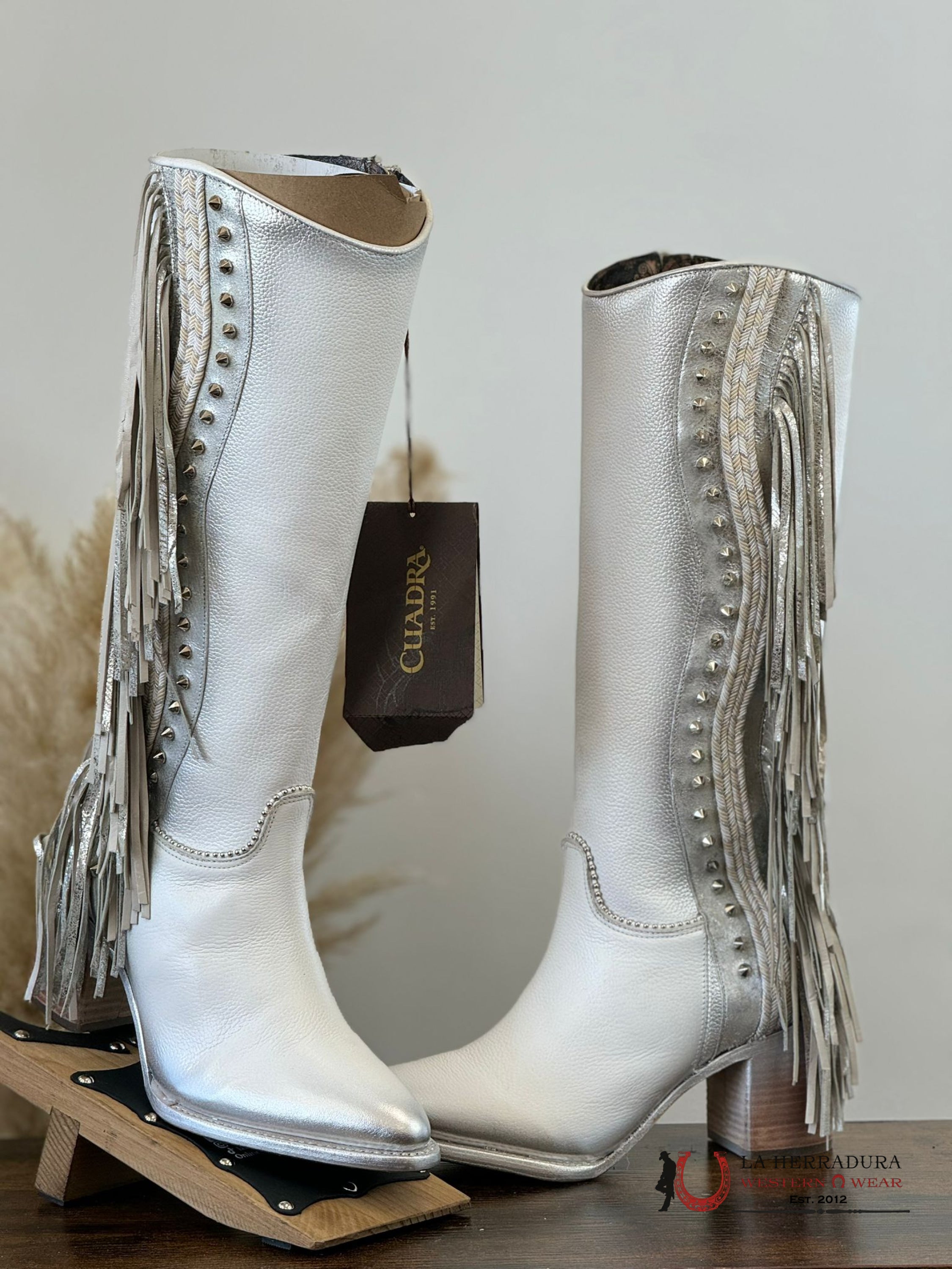 Womens Cuadra Res Cordova White Zipper & Studs Fringe Point Toe Tall Boot Botas Mujeres