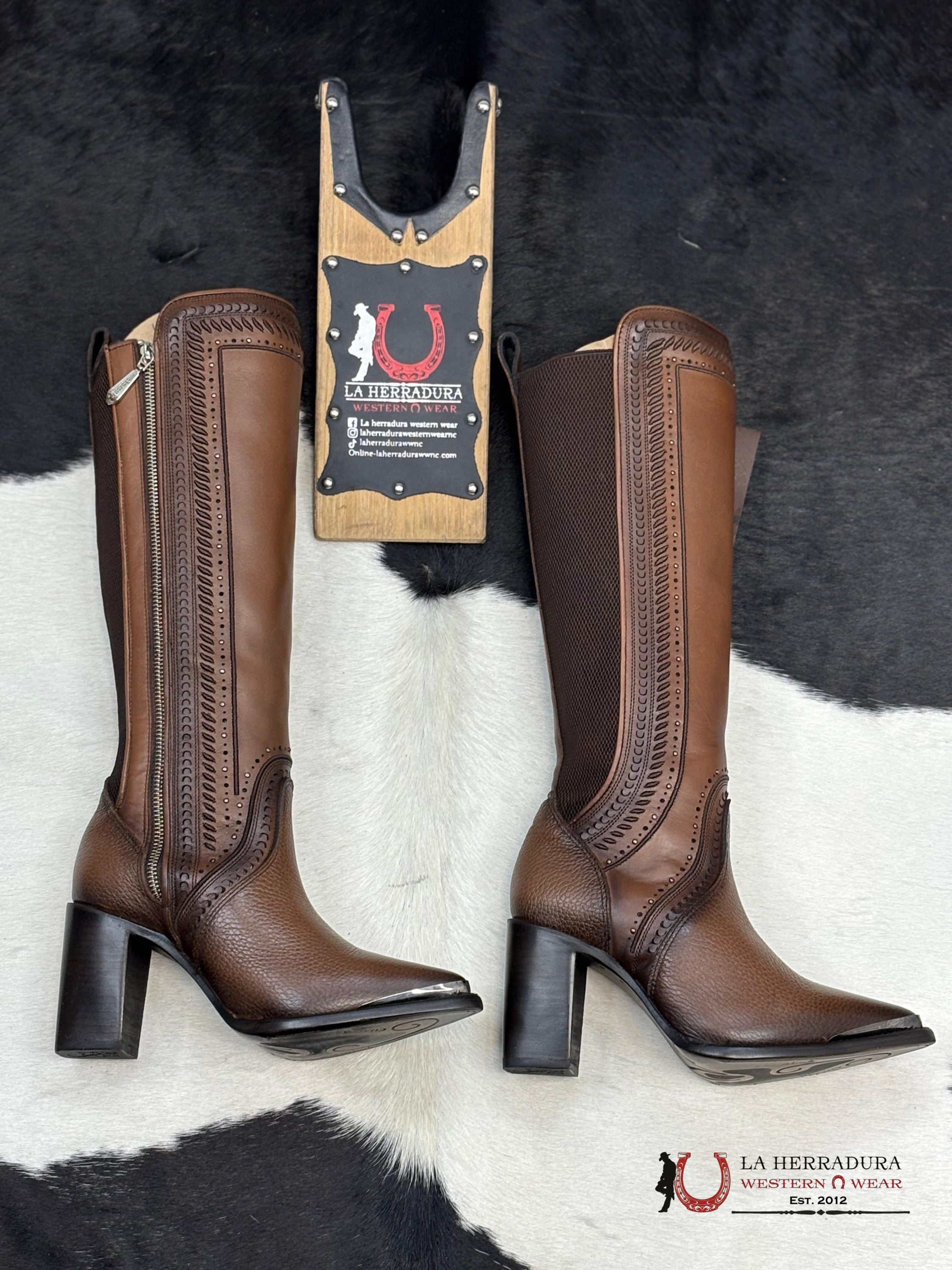 Women’s Cuadra Tall Boot Brown Laser & Woven Zipper Pointed Toe Botas Mujeres