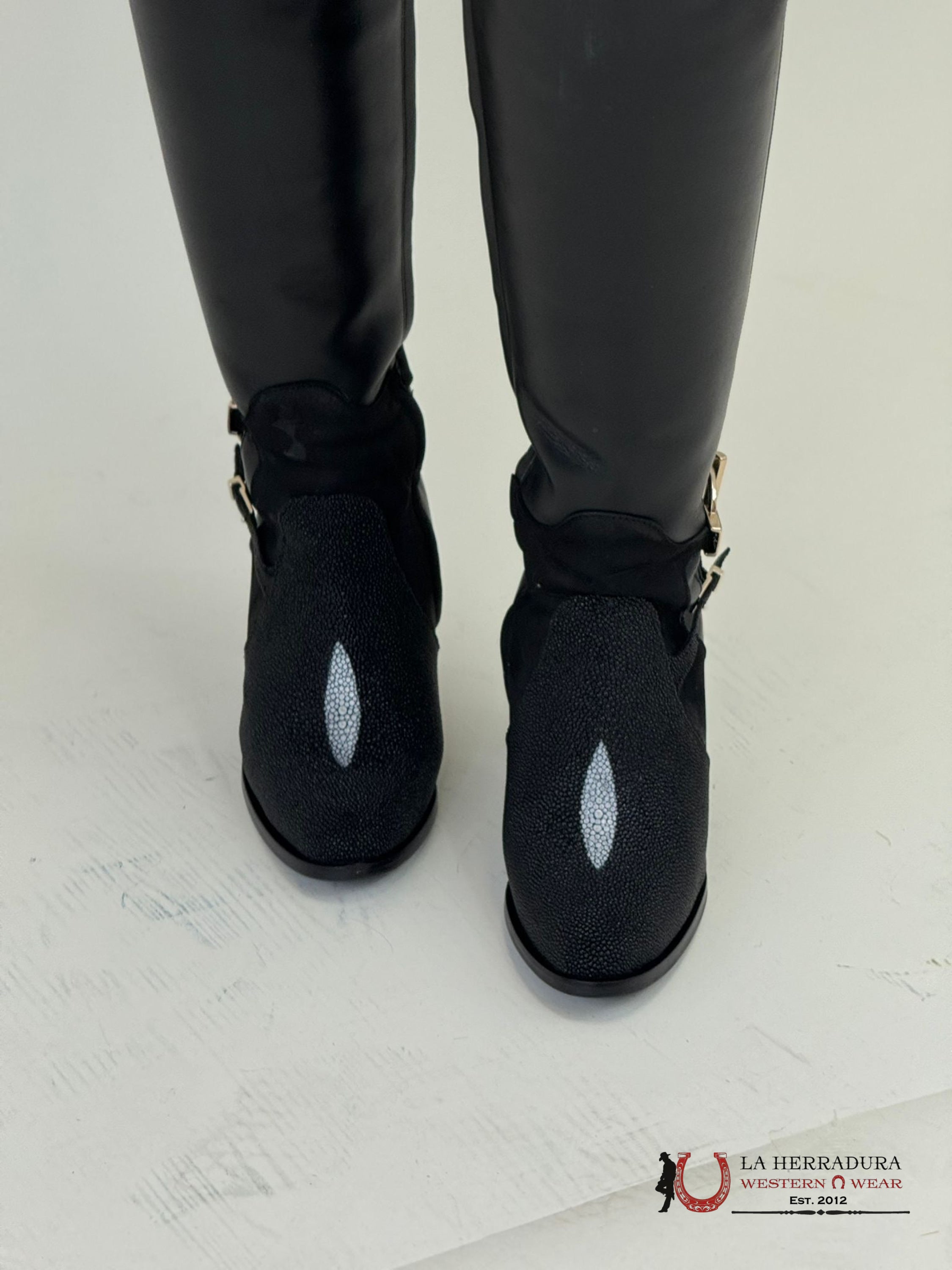 Women’s Franco Cuadra Tall Boot Stingray Velvet Black Botas Mujeres