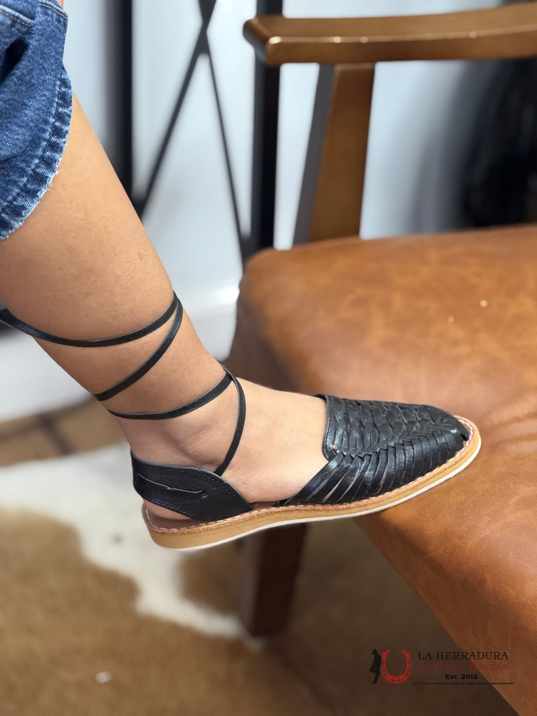 WOMENS HUARACHE 026 ESQUELETO NEGRO BOTAS MUJERES