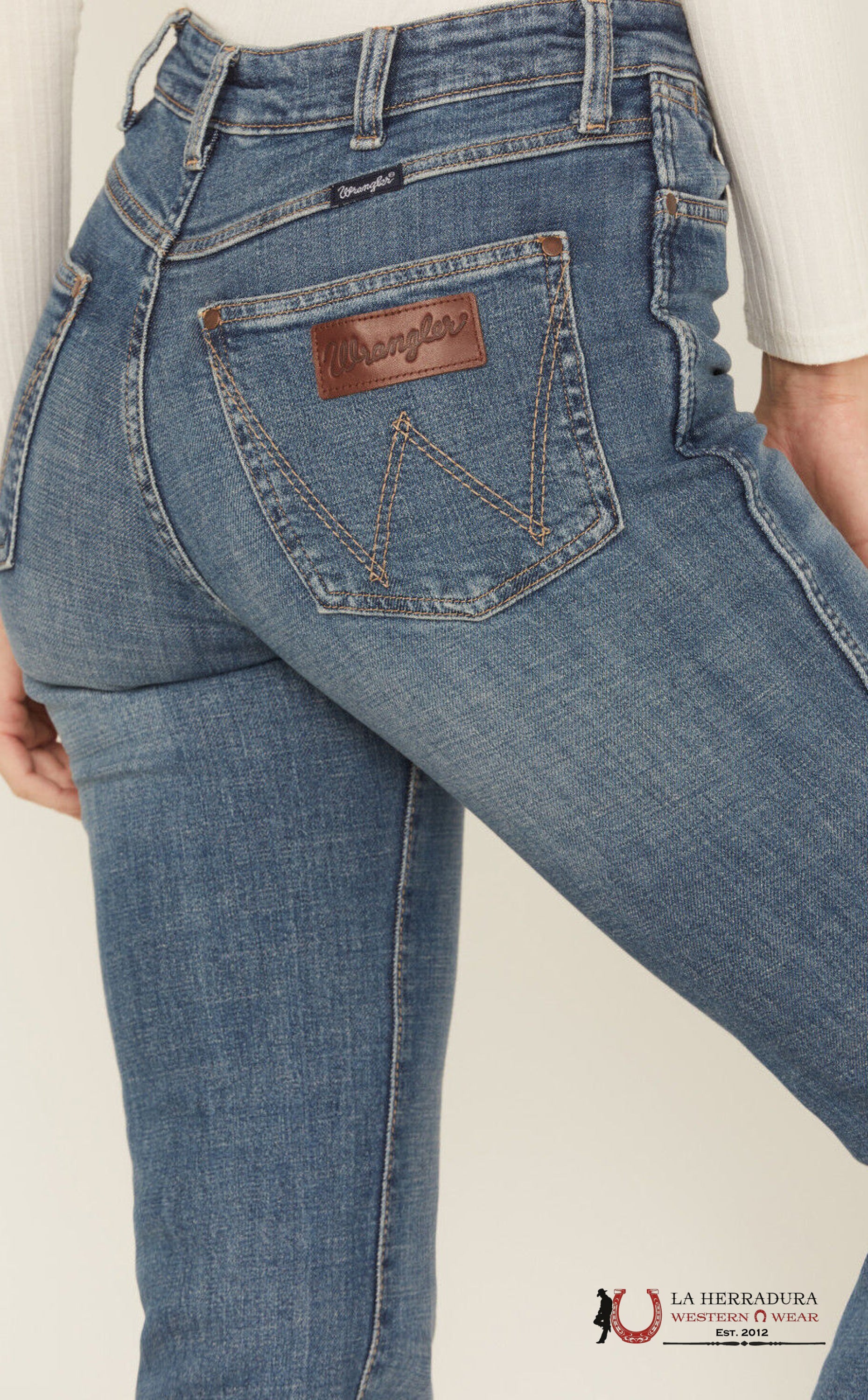 WOMENS WRANGLER BAILEY HIGH RISE BOOTCUT 112356680 ROPA MUJERES