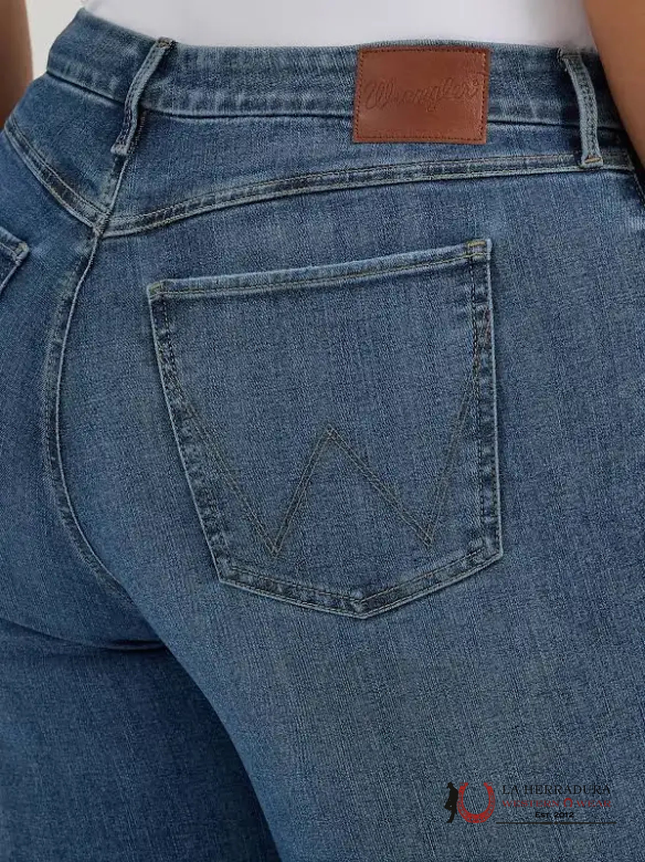 Womens Wrangler Bespoke Flare Jeans Ropa Mujeres