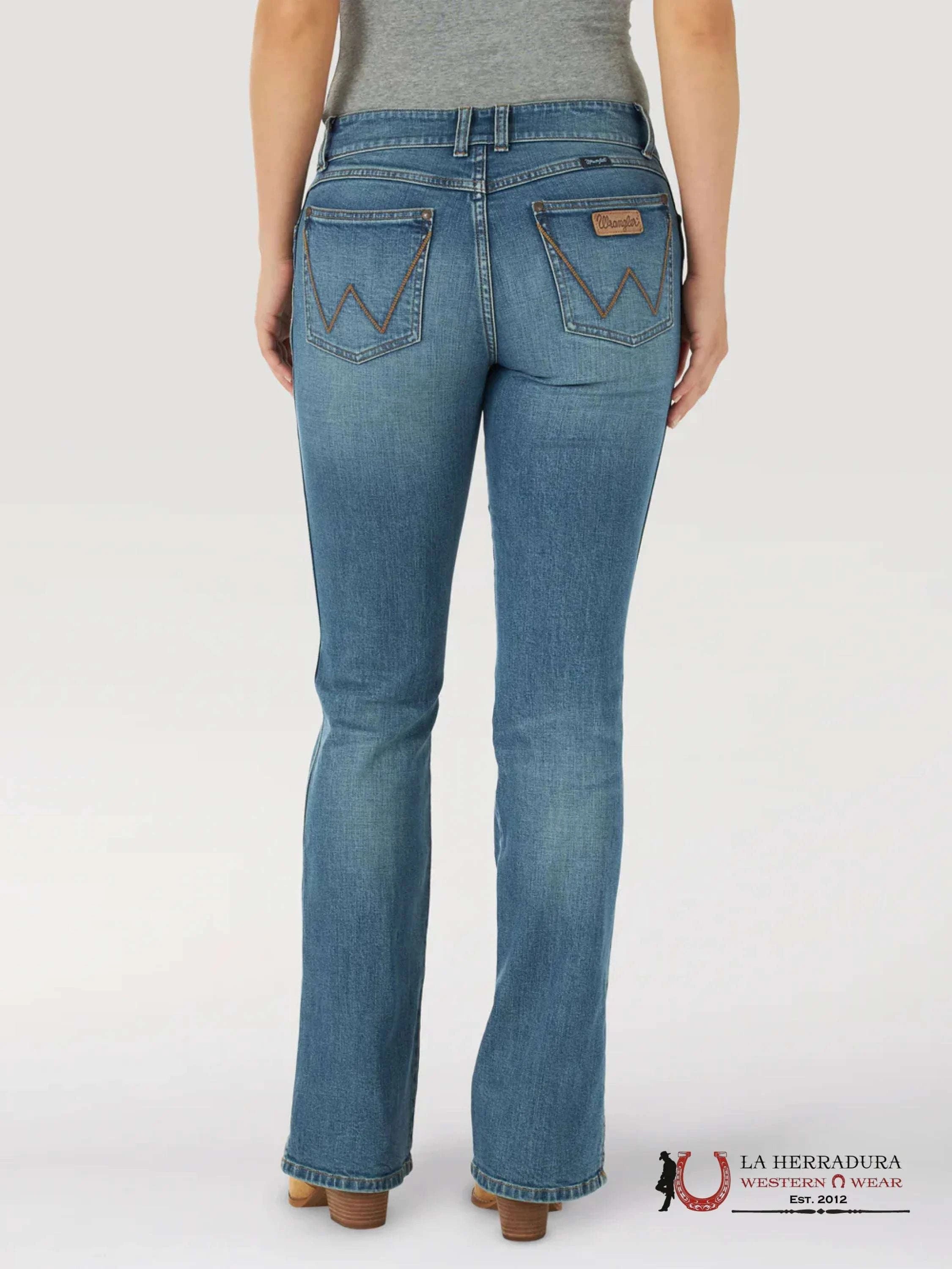 WOMENS WRANGLER MAE MID-RISE SADIE BOOT CUT 112317793 ROPA MUJERES