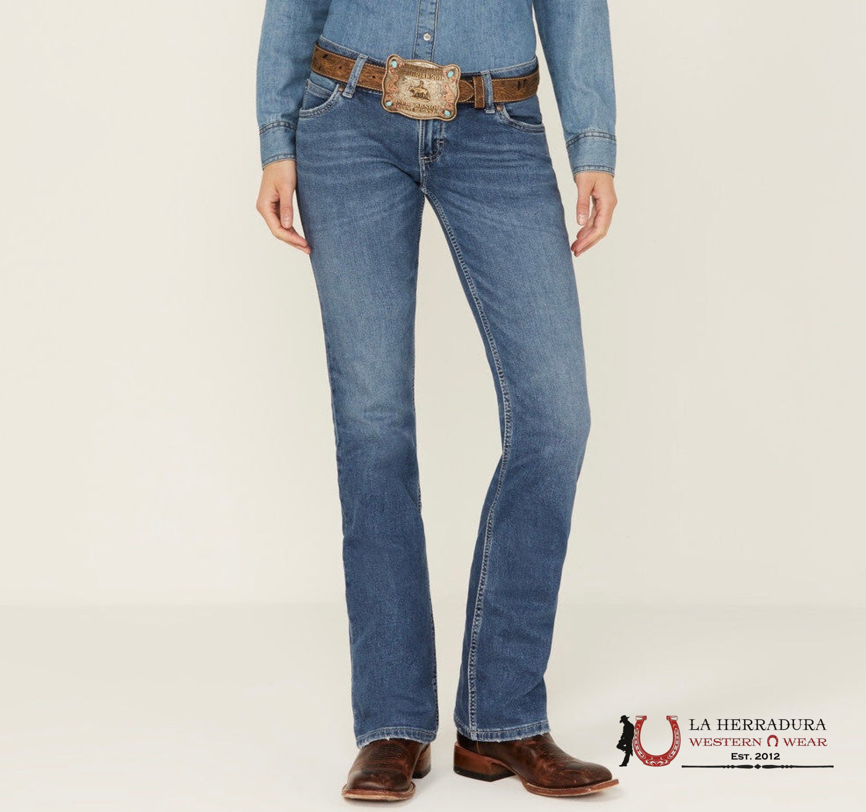 WOMEN’S WRANGLER SADIE LOW RISE BOOT CUT JEAN 112338906 ROPA MUJERES