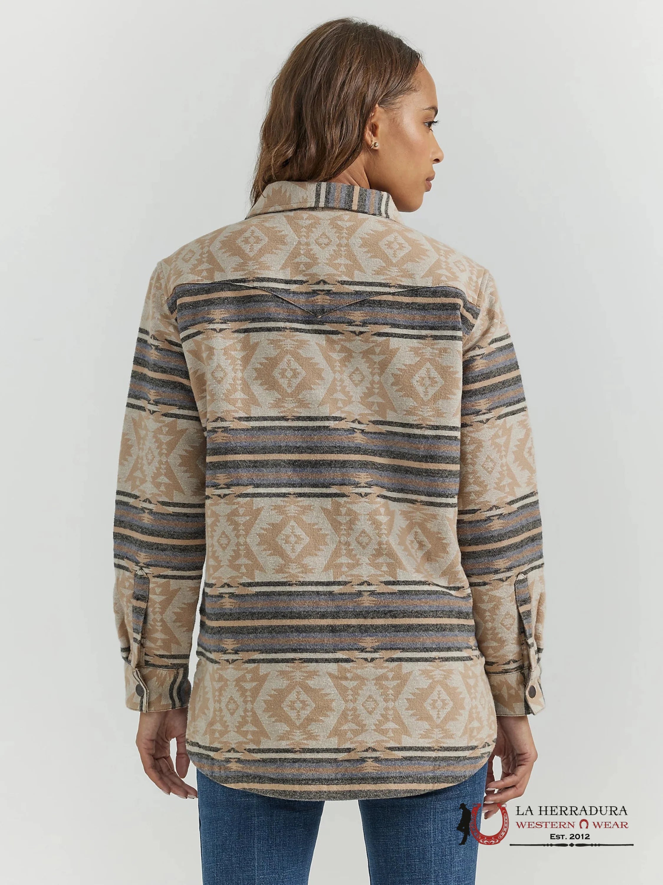 Women’s Wrangler Southwestern Print Shacket In Doe Stripe Ropa Mujeres