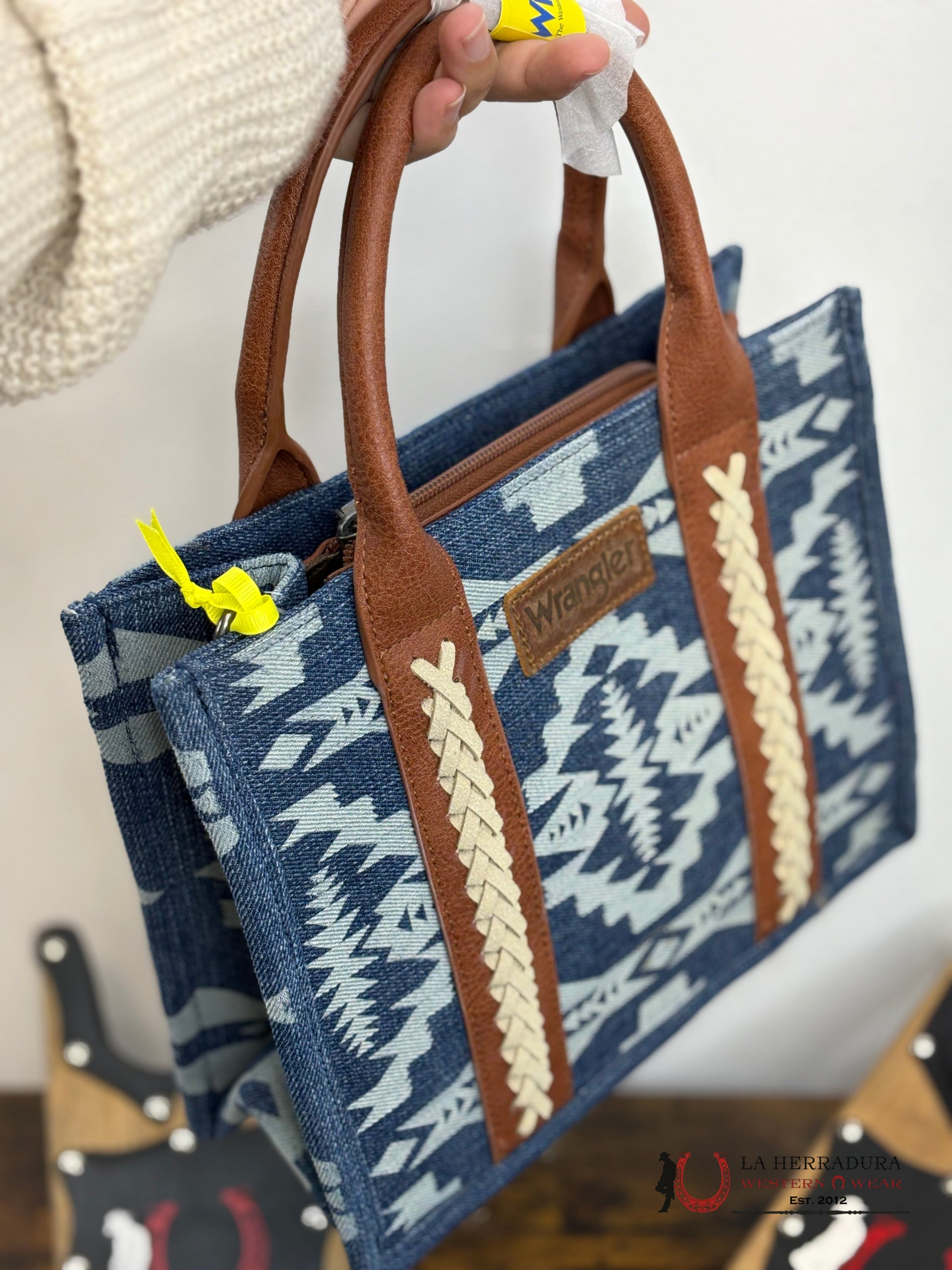 Wrangler Aztec Blue Bag Ropa Mujeres