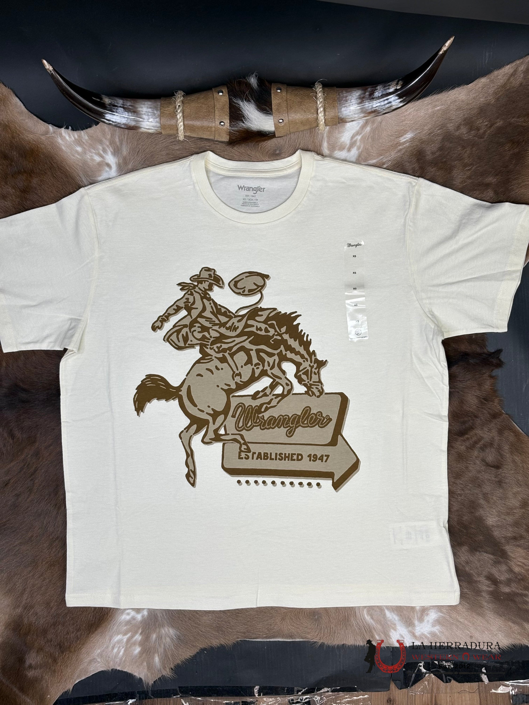 Wrangler Beige With Cowboy Design Short Sleeve Shirt - 1893 ROPA HOMBRES