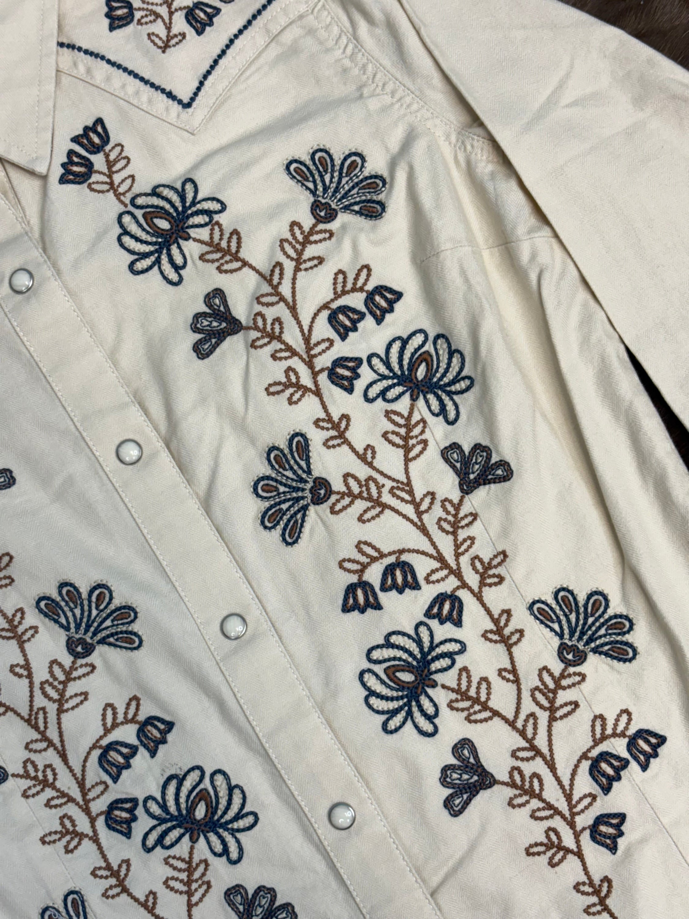 Wrangler Beige With Printed Flowers Ropa Mujeres