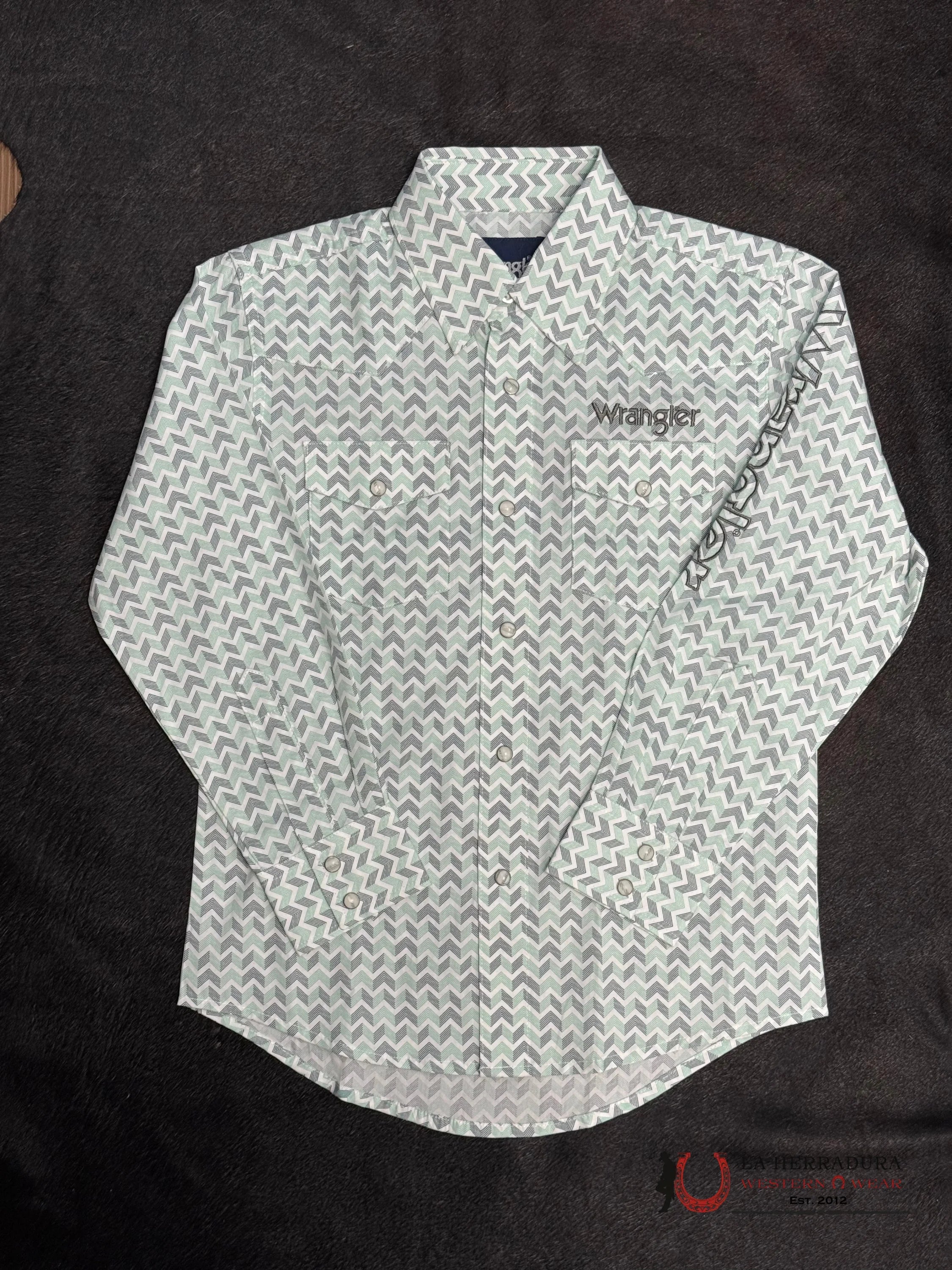 WRANGLER BOY’S CLASSIC BUTTON DOWN PRINT SHIRT WHITE GREEN 112346230 NIÑOS