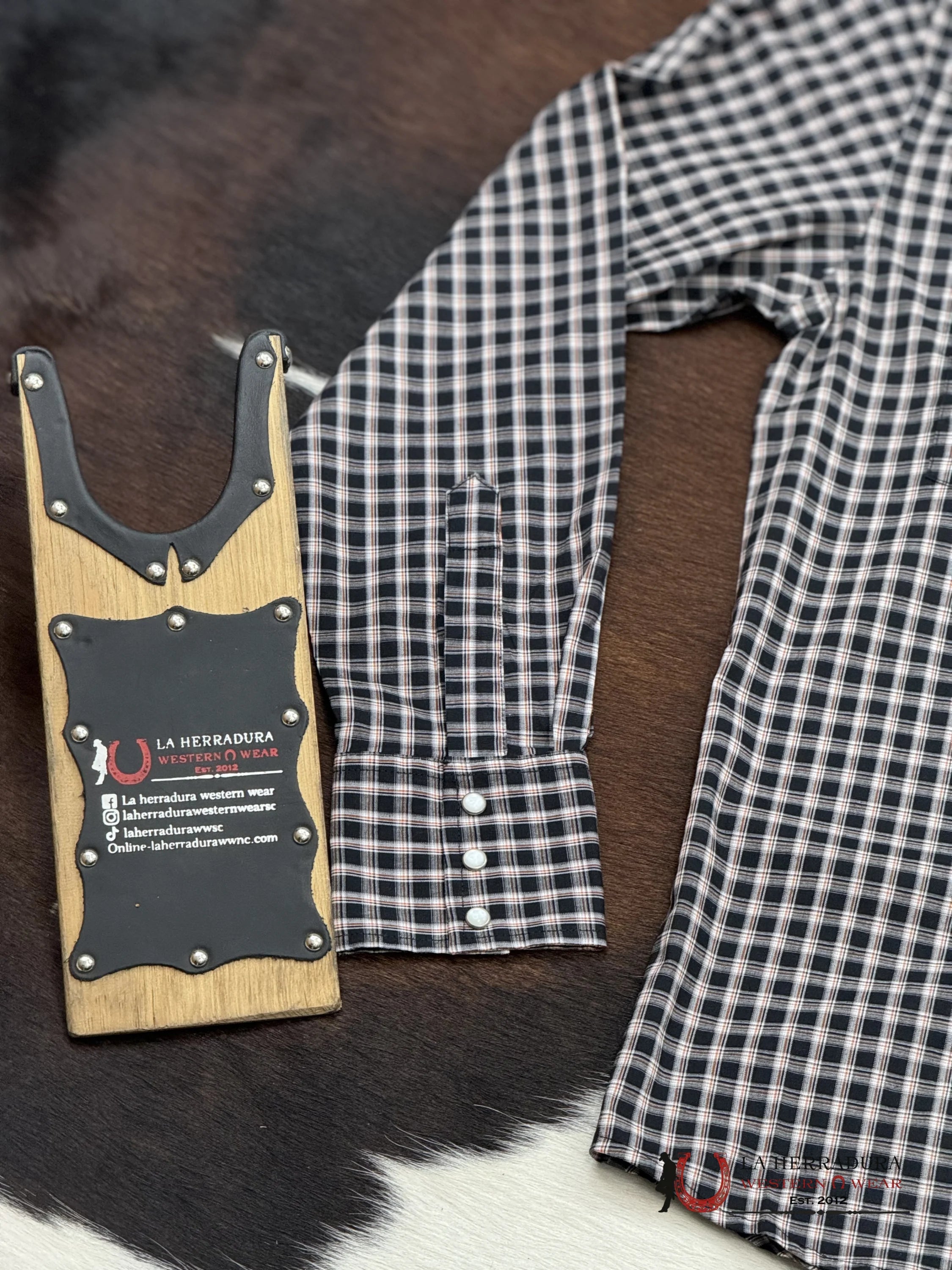 Wrangler Classic Black/Orange Long Sleeve 5370 Ropa Hombres