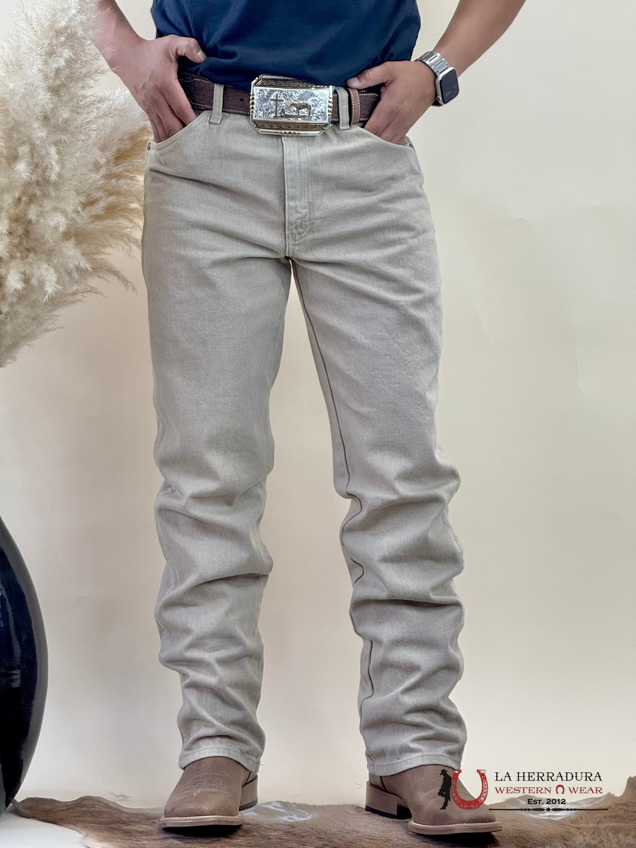 JEANS WRANGLER HOMBRE CORTE COWBOY SLIM FIT1