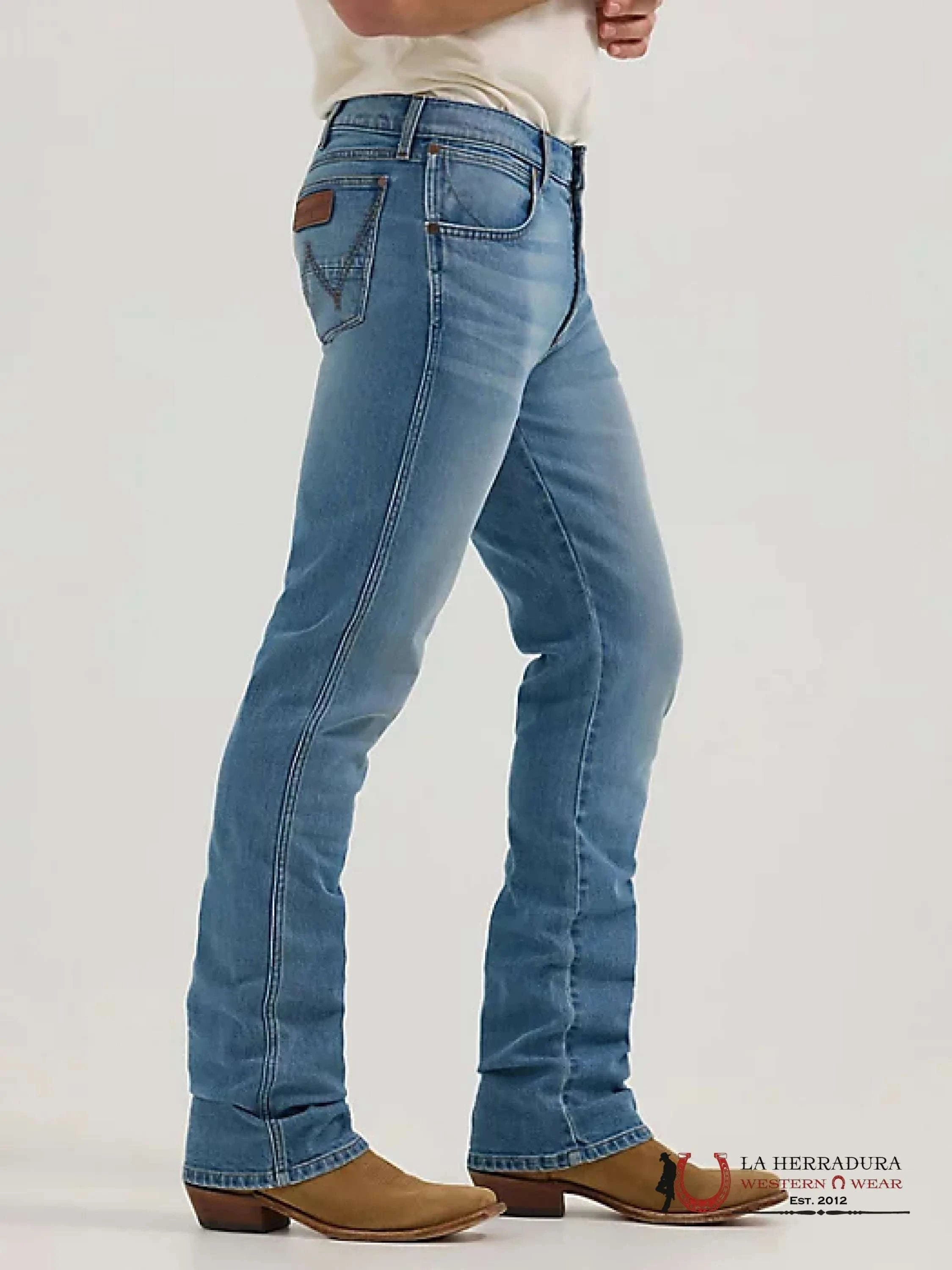 WRANGLER MEN’S JEANS RETRO SLIM BOOT: 5300-77MWZ WRANGLER JEANS