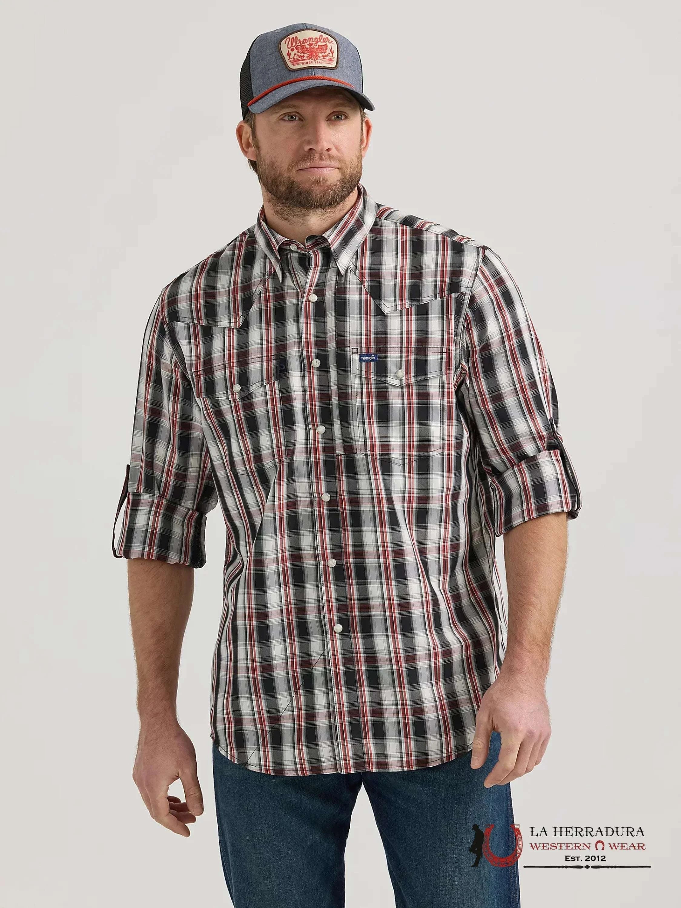 Wrangler Performance Classic Fit Black/Red Long Sleeve 2661 Ropa Hombres