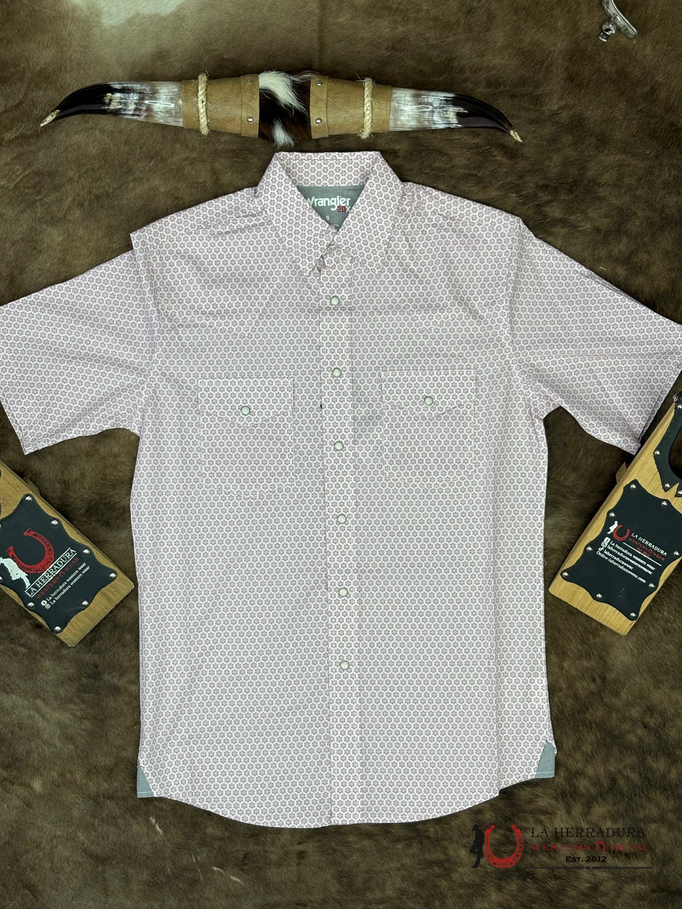 WRANGLER Pink With Floral Short Sleeve Shirt Men - 5374 ROPA HOMBRES