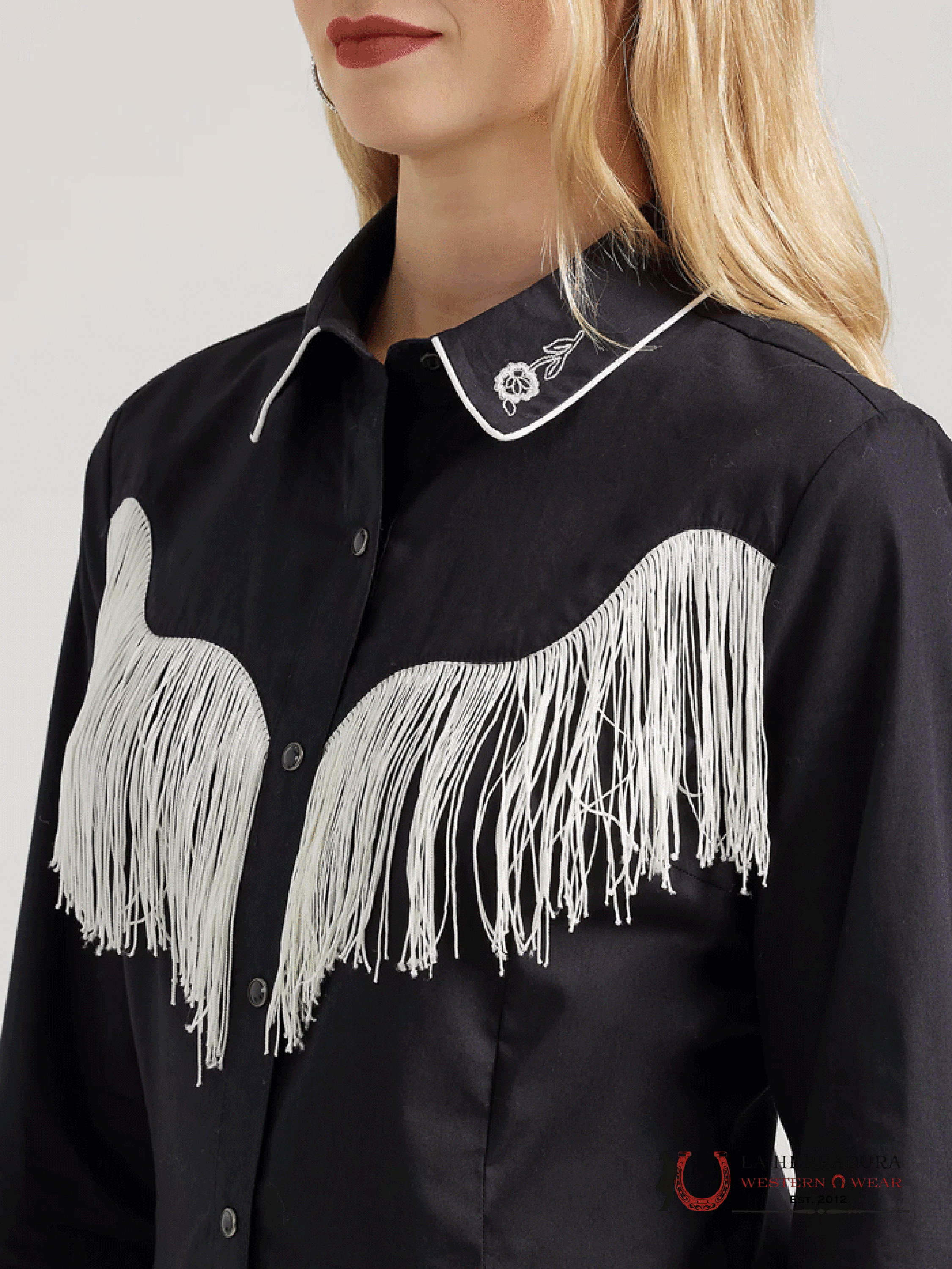 WRANGLER WOMEN BLACK WITH FRINGES 112356678 ROPA MUJERES