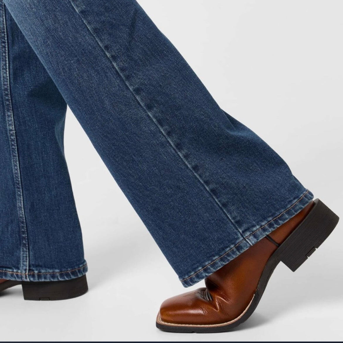 WRANGLER WOMENS SKYLAR HIGH RISE RELAXED JEANS - 112367599