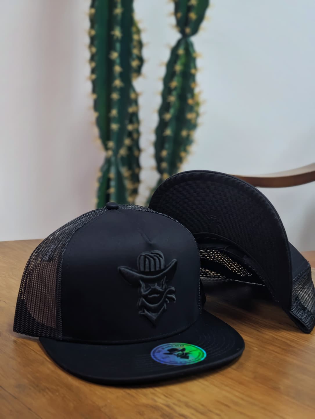GORRA SNAPBACK DE RANCHO TOTALMENTE NEGRA