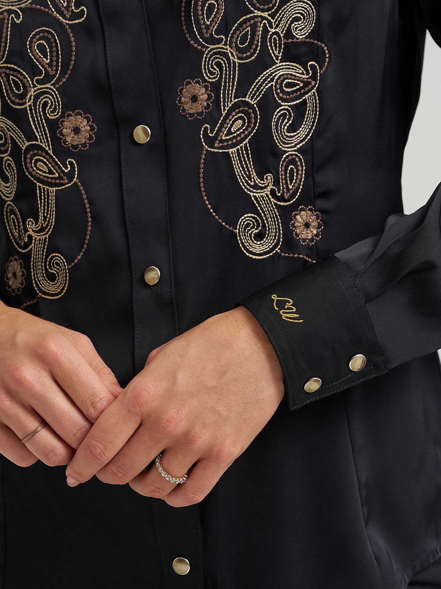 WRANGLER  WOMEN SHIRT BLACK LAINEY WILSON 112373689