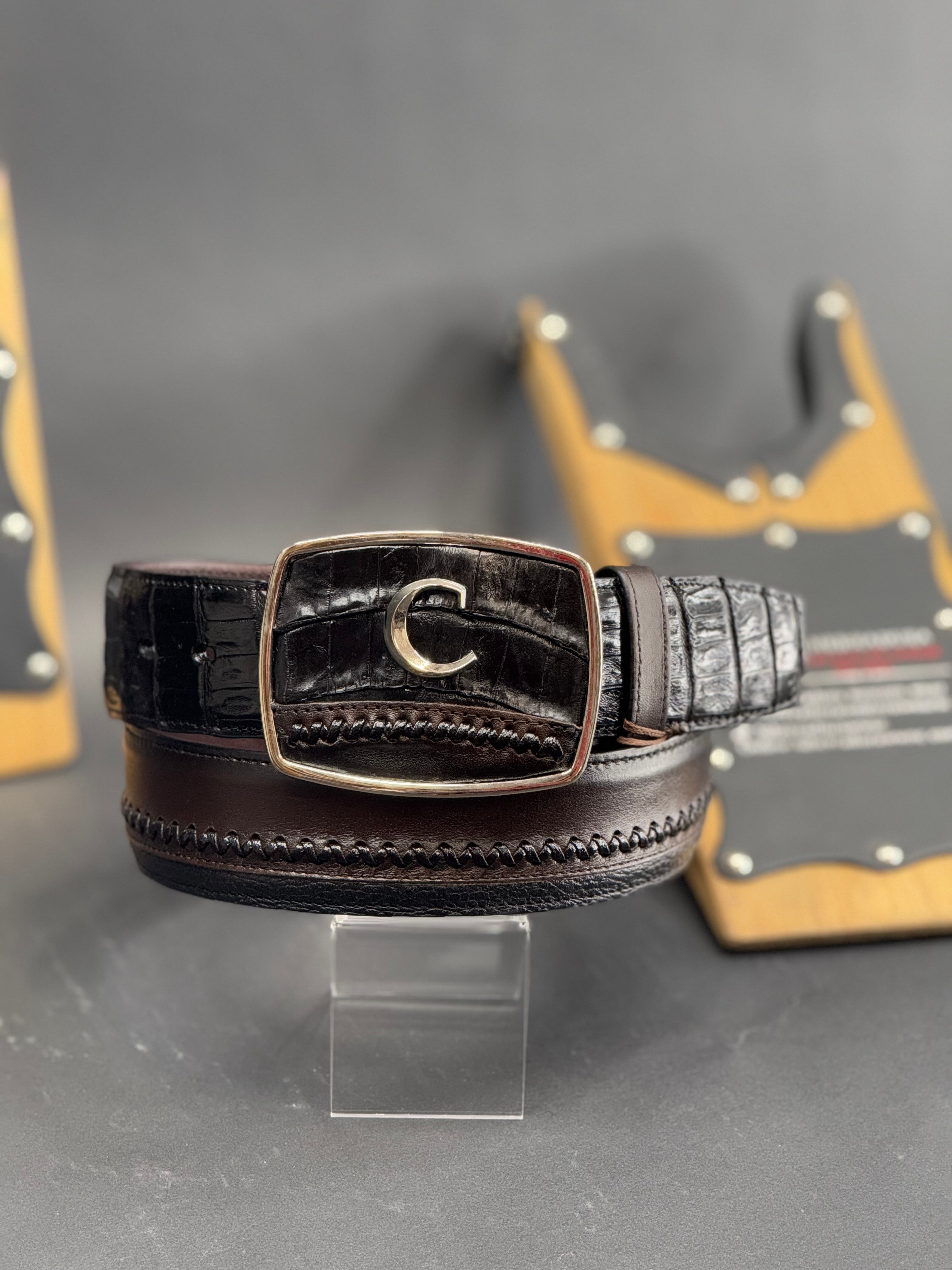 CUADRA CAIMAN FUSCUS COLA PLUNGE NEGRO BELT BC368